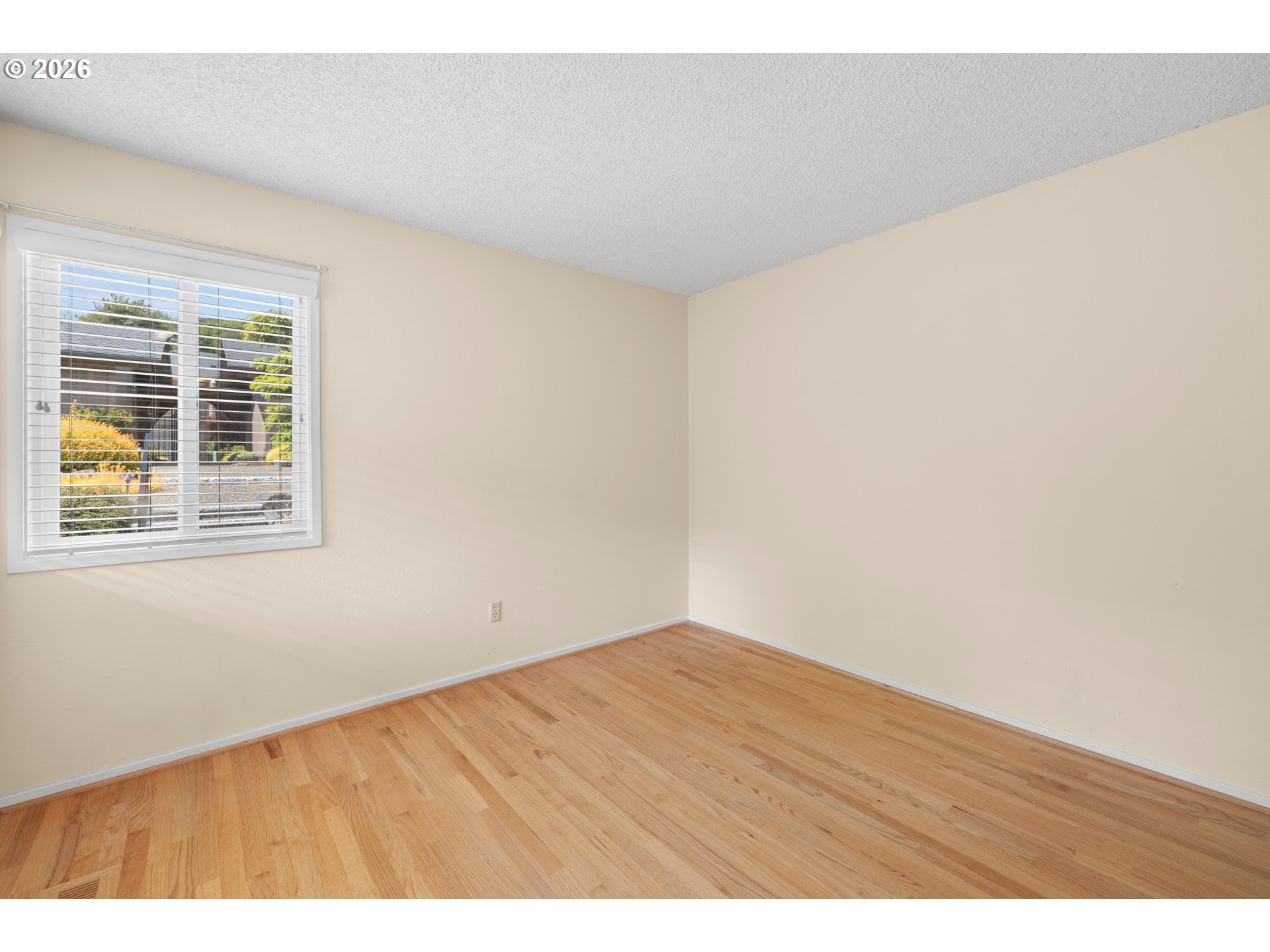 Photo #19: 753488313 Listing: Photo #19