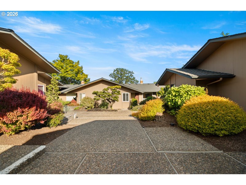 Photo #29: 753488313 Listing: Photo #29