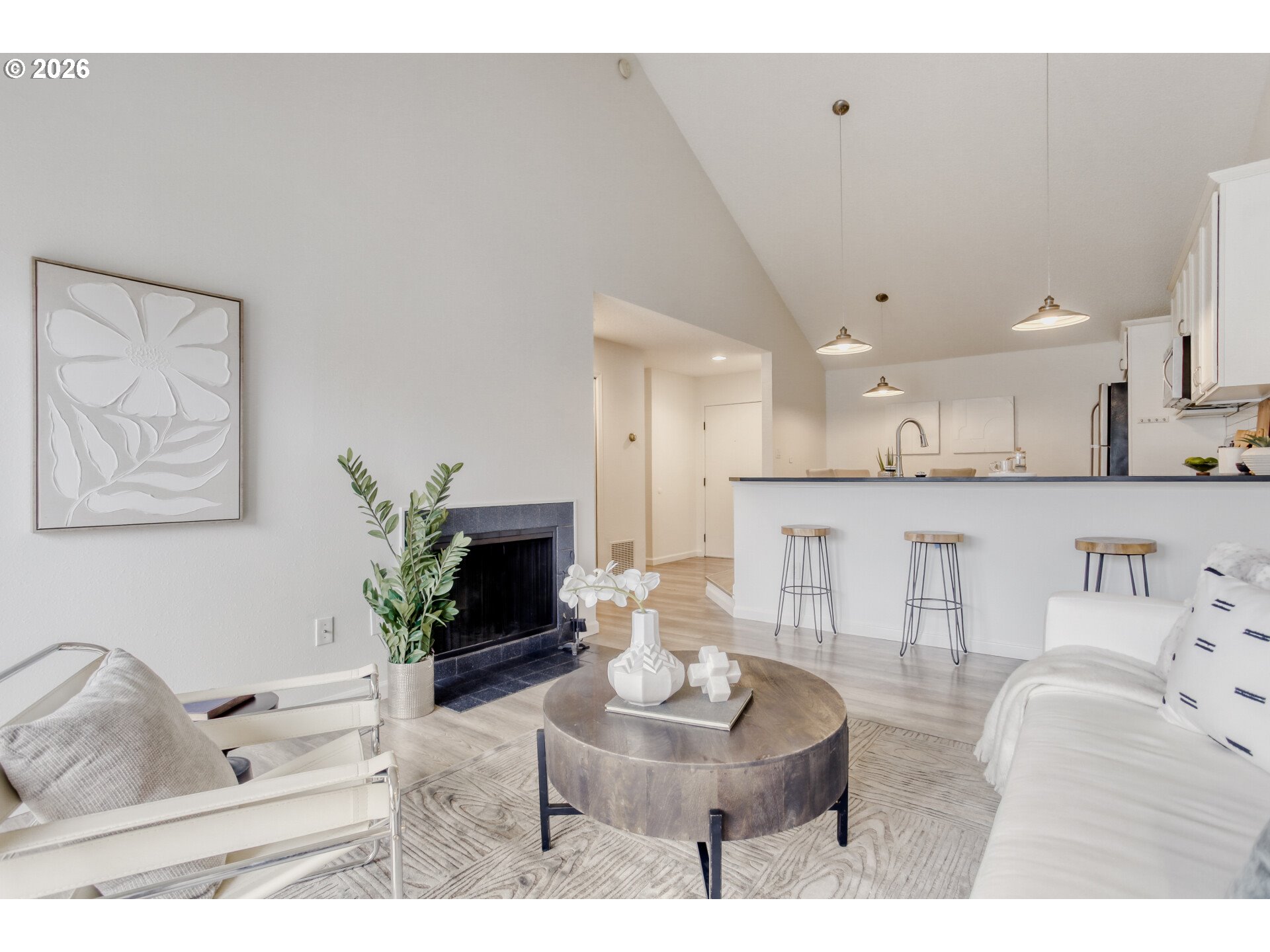 Photo #8: 754703296 Listing: Photo #8