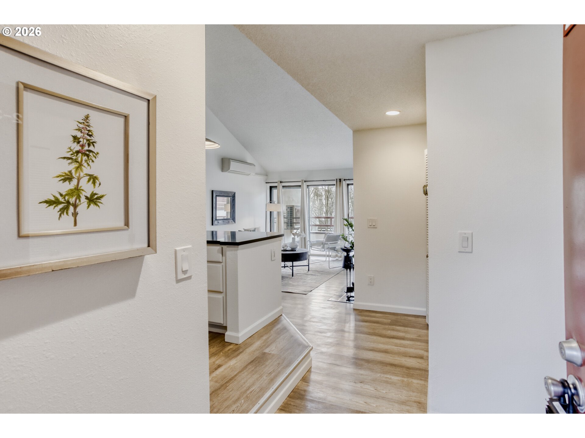 Photo #3: 754703296 Listing: Photo #3