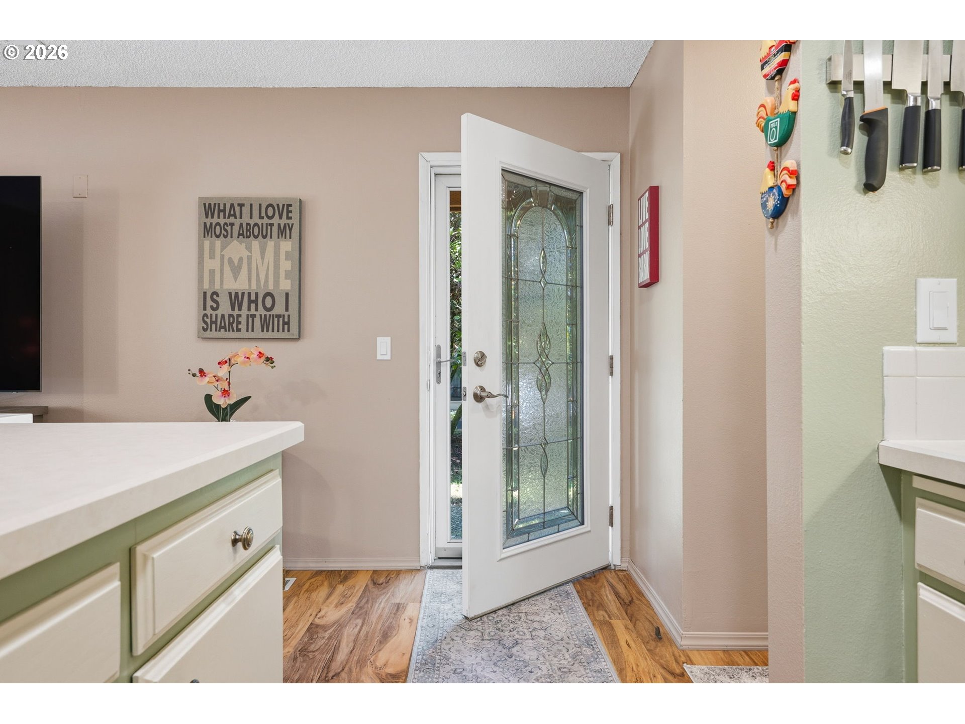 Photo #4: 754724168 Listing: Photo #4
