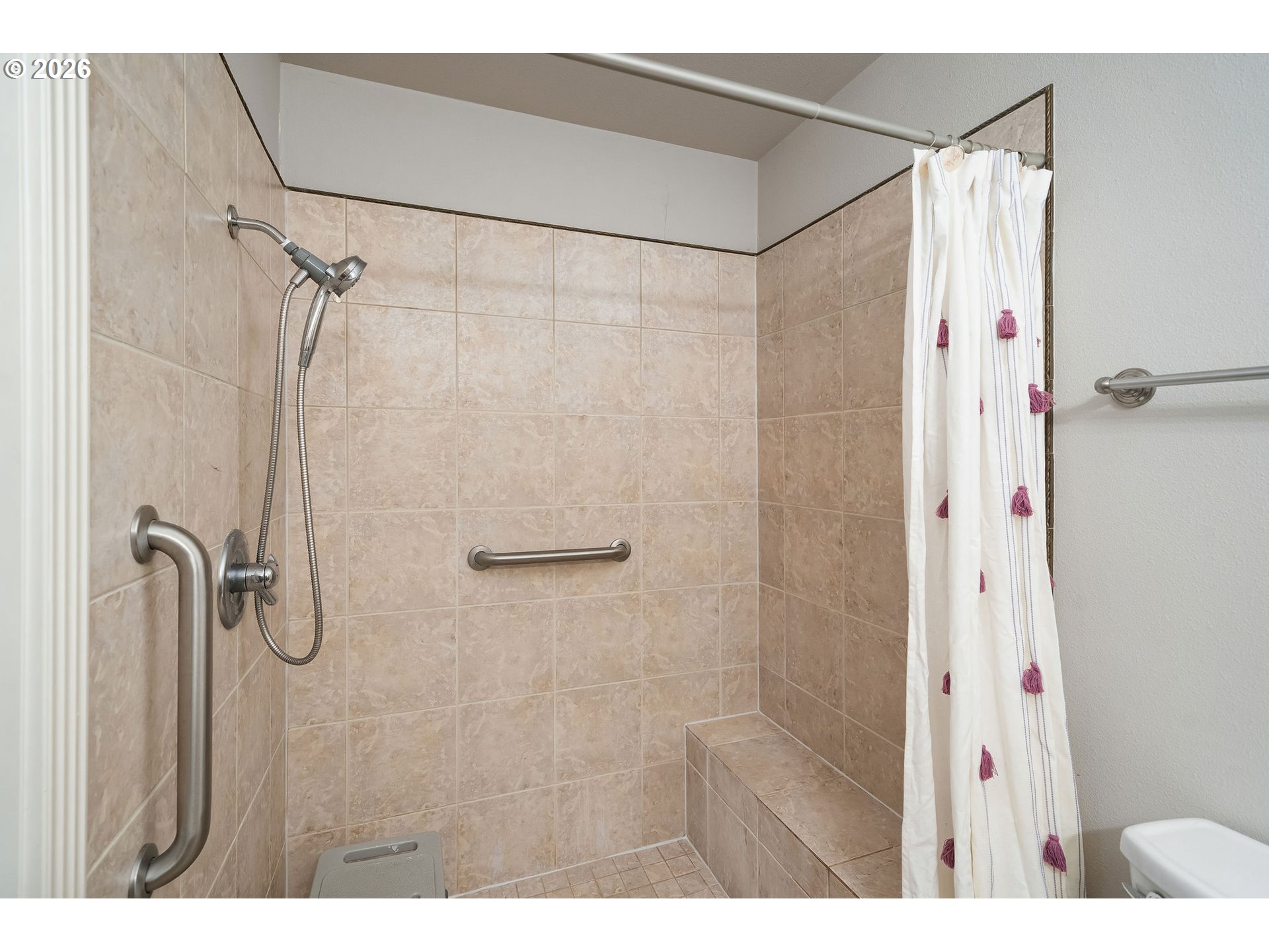 16110 TRAIL DR, Oregon City, OR, 97045