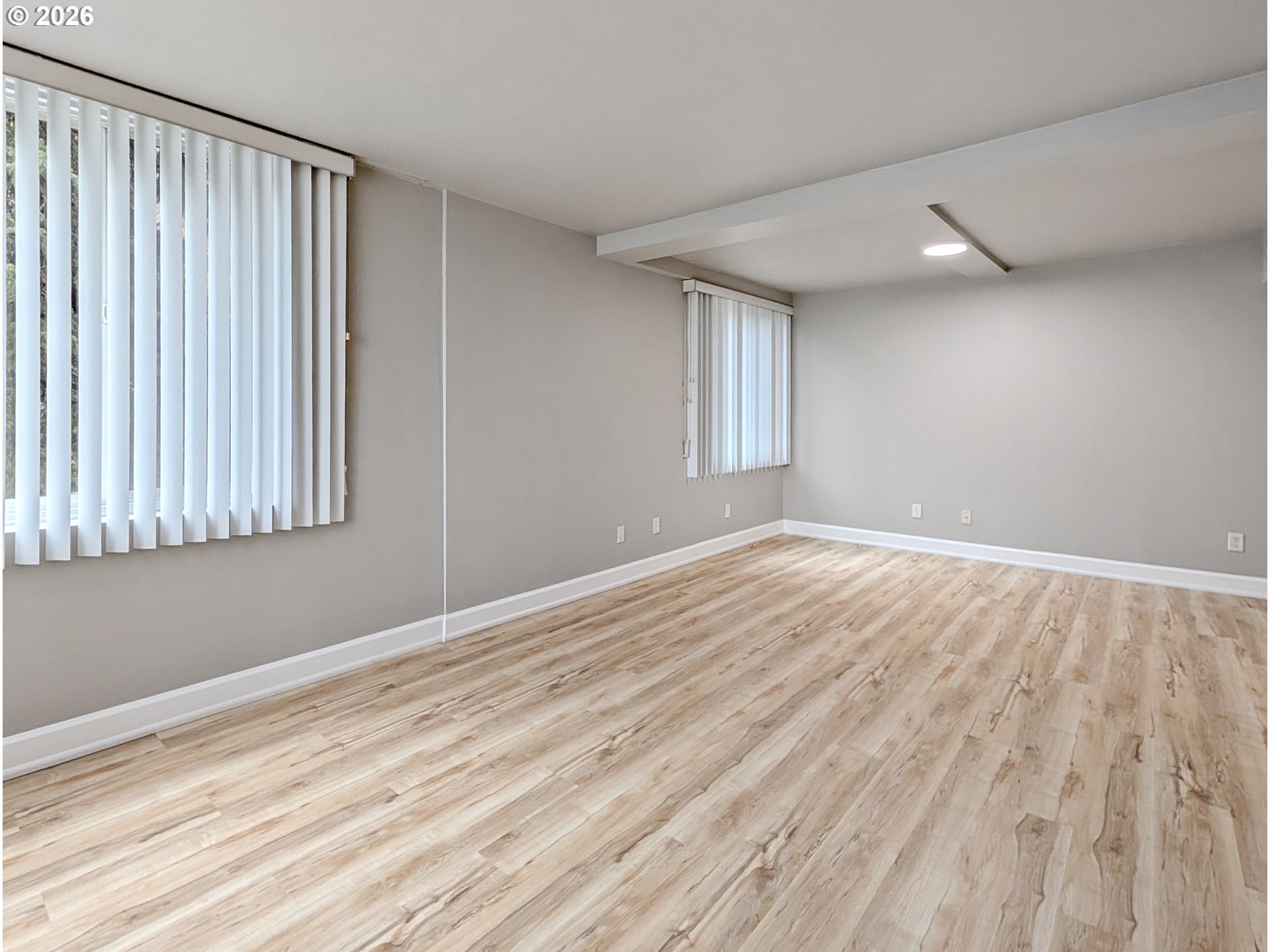 Photo #1: 755214723 Listing: Photo #1