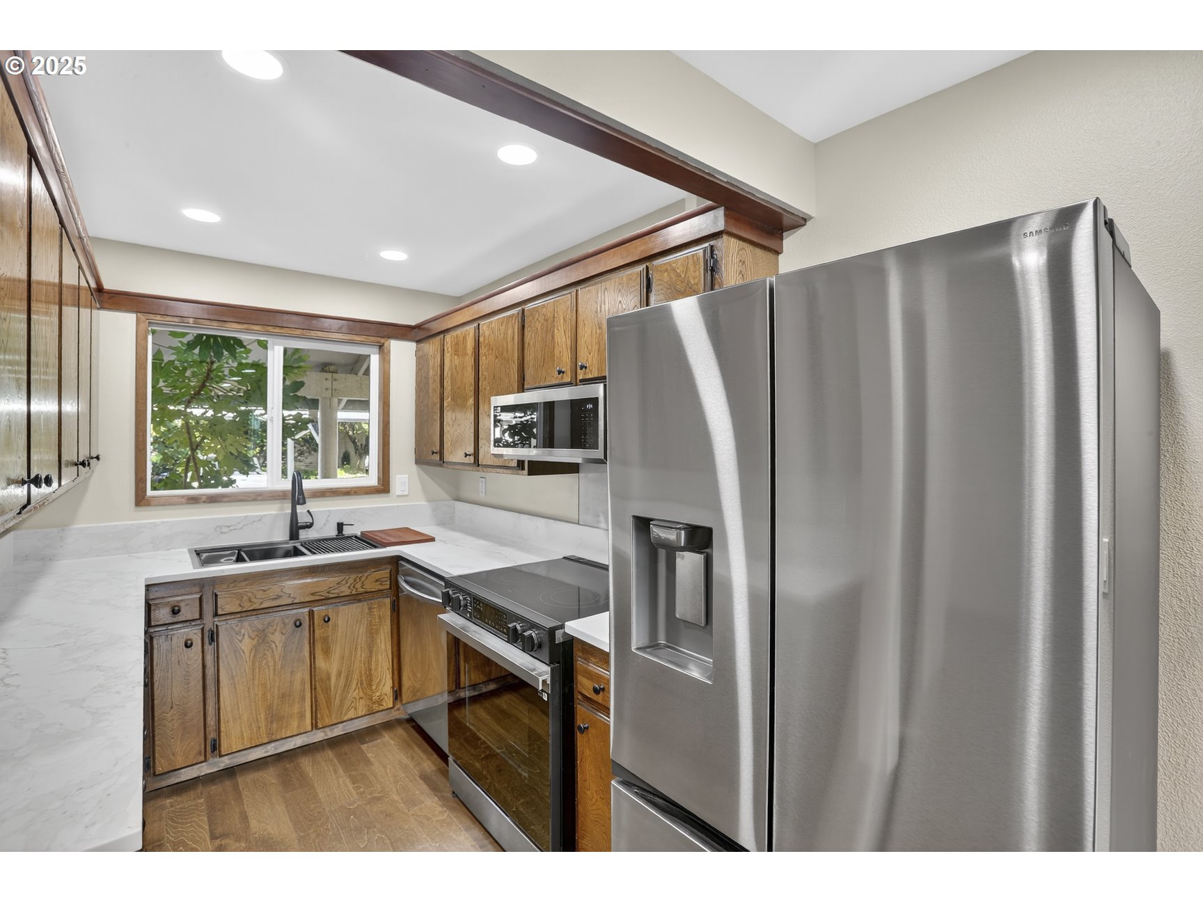 Photo #10: 756658601 Listing: Photo #10