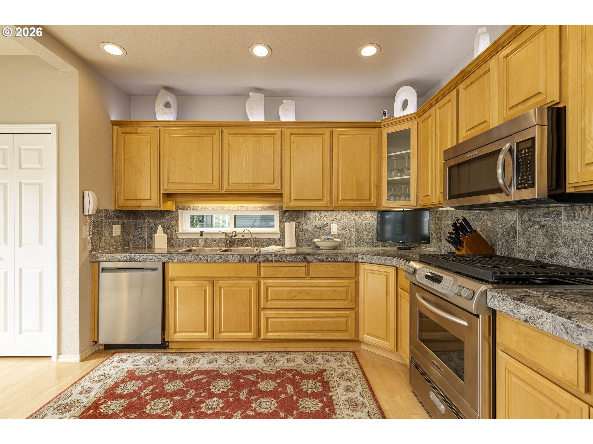Photo #13: 756917306 Listing: Photo #13