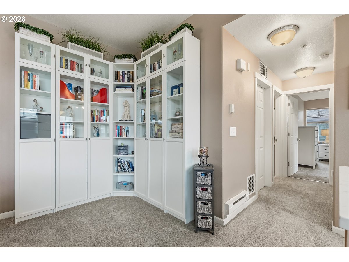 Photo #6: 757210445 Listing: Photo #6