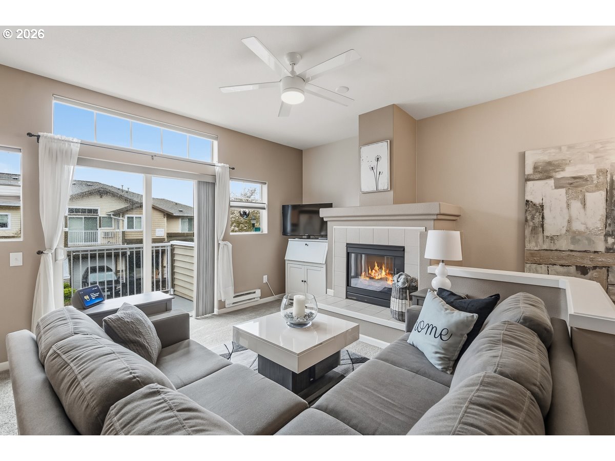 14745 SW SANDHILL LOOP UNIT 203, Beaverton, OR, 97007