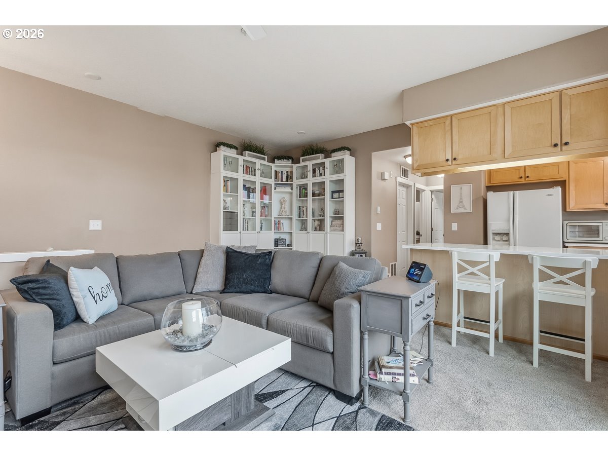 14745 SW SANDHILL LOOP UNIT 203, Beaverton, OR, 97007