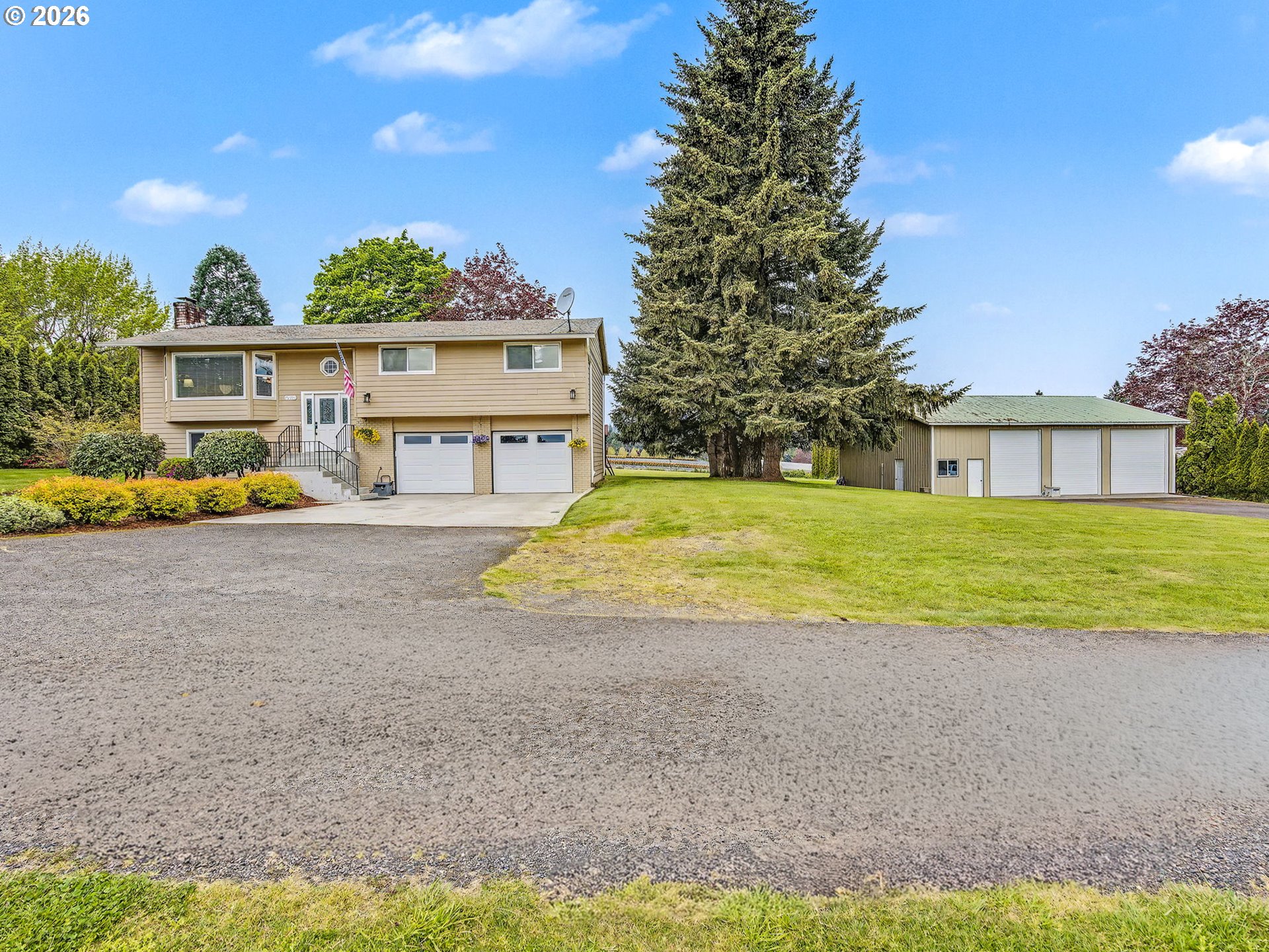3972 CALAROGA DR, West Linn, OR, 97068