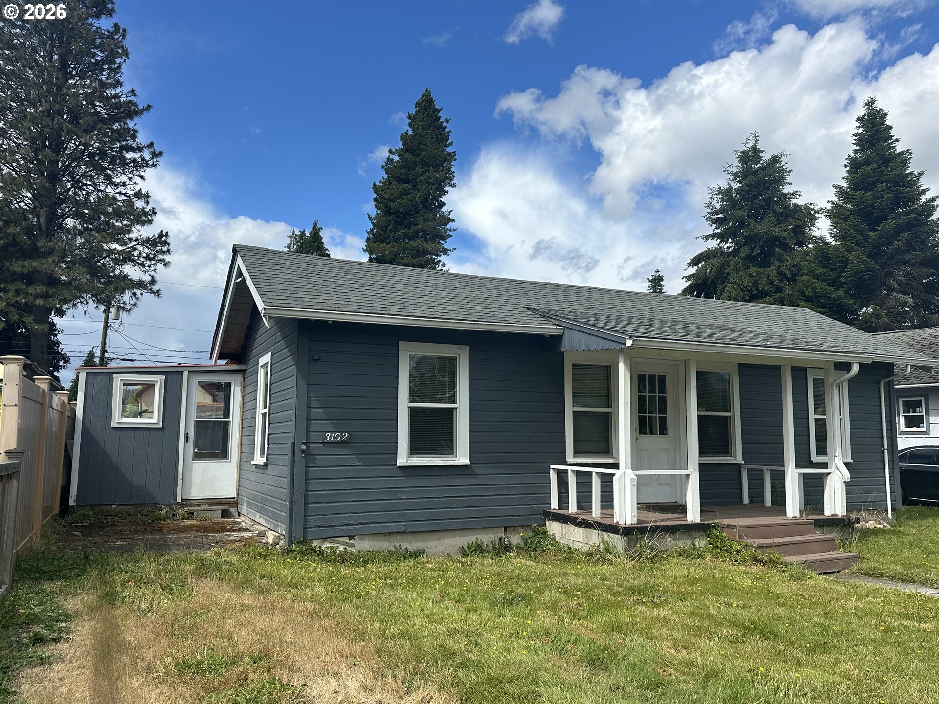 Longview Listings