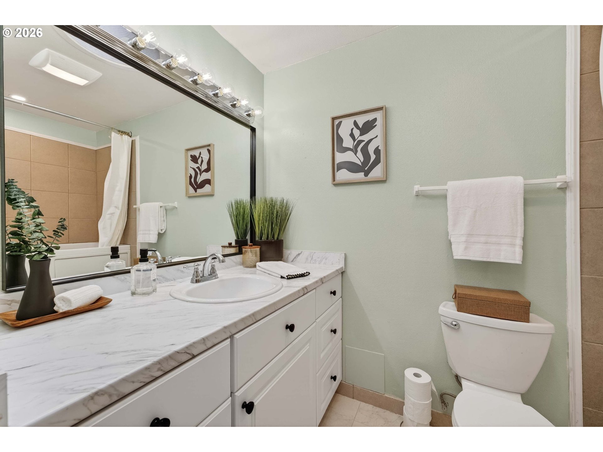 Photo #26: 758927002 Listing: Photo #26