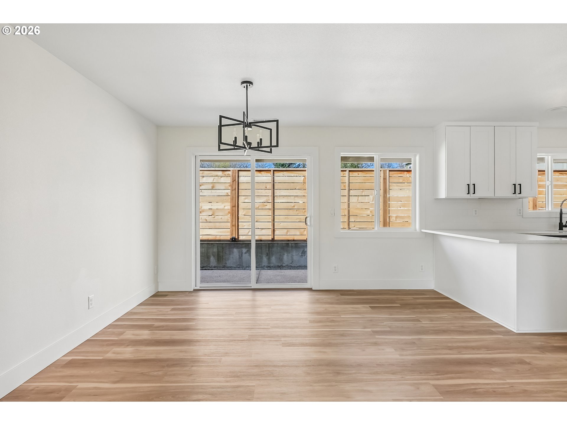 Photo #6: 759357915 Listing: Photo #6