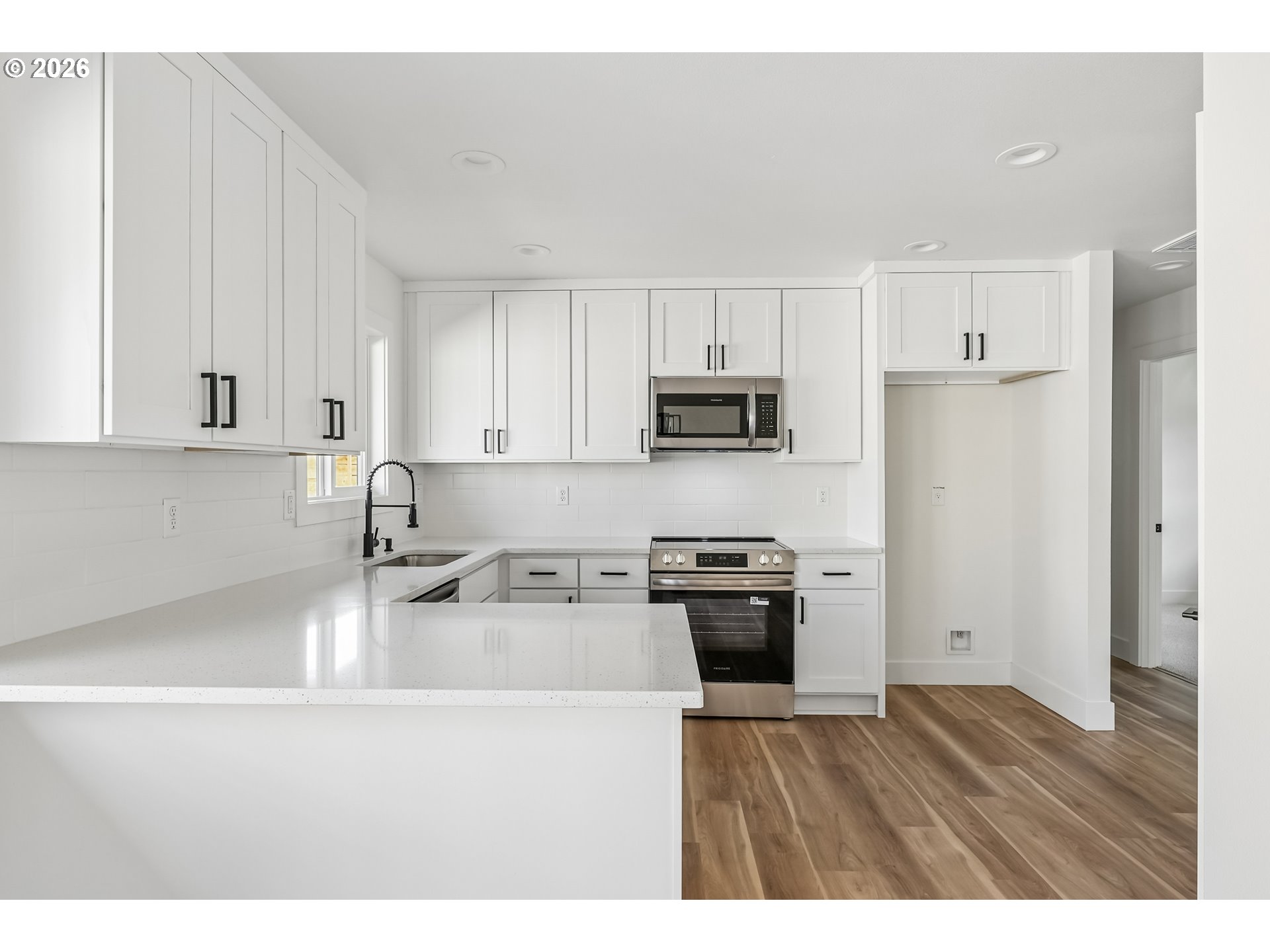 Photo #11: 759357915 Listing: Photo #11