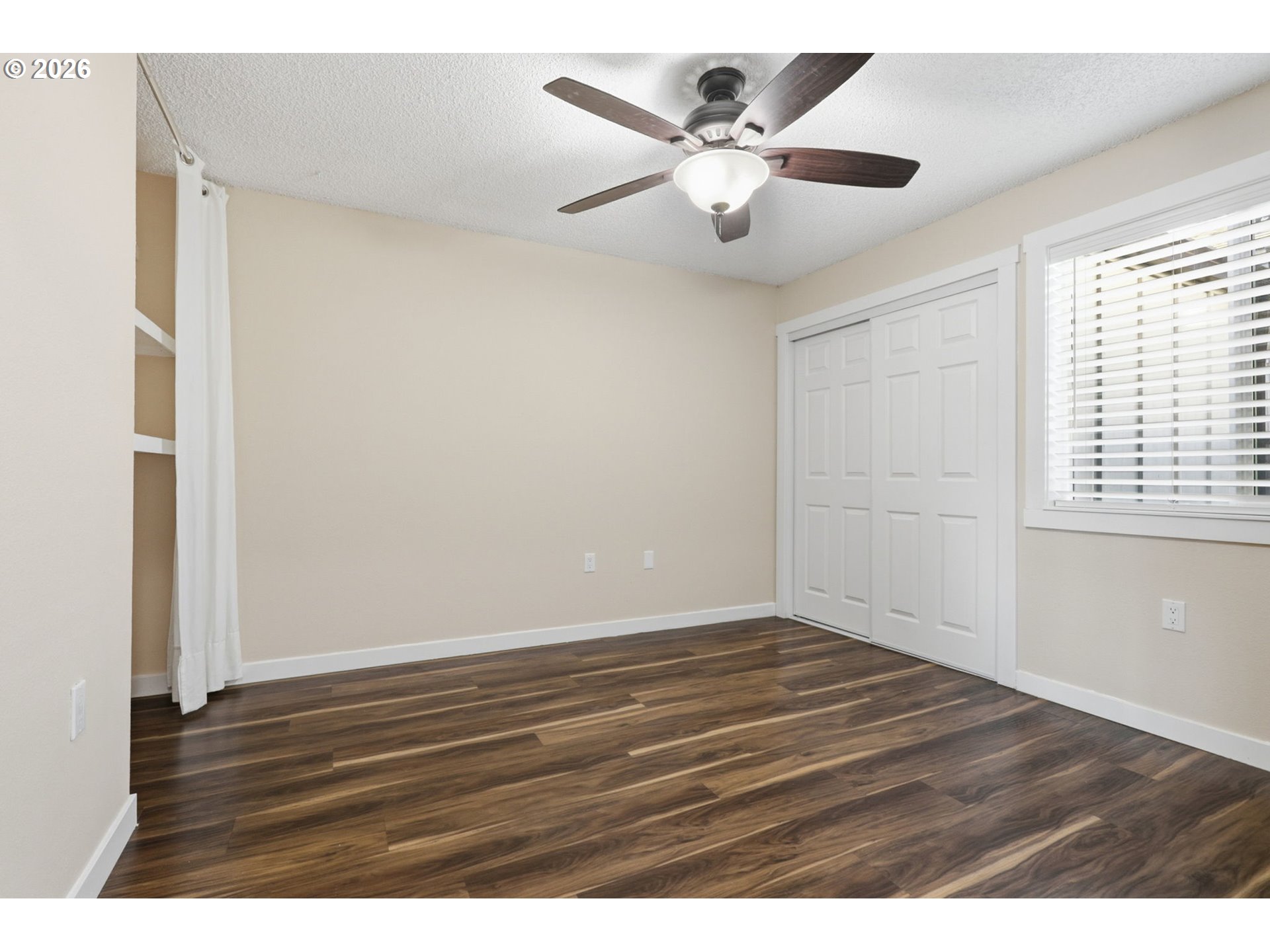 Photo #4: 759403234 Listing: Photo #4