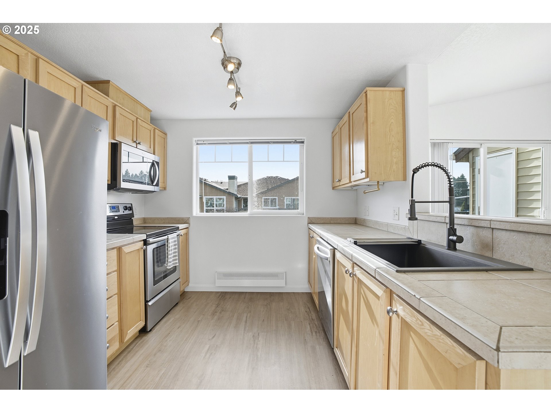 Photo #6: 759569083 Listing: Photo #6