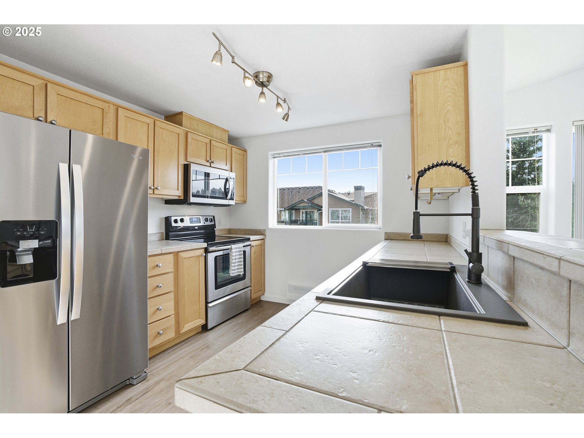 Photo #7: 759569083 Listing: Photo #7