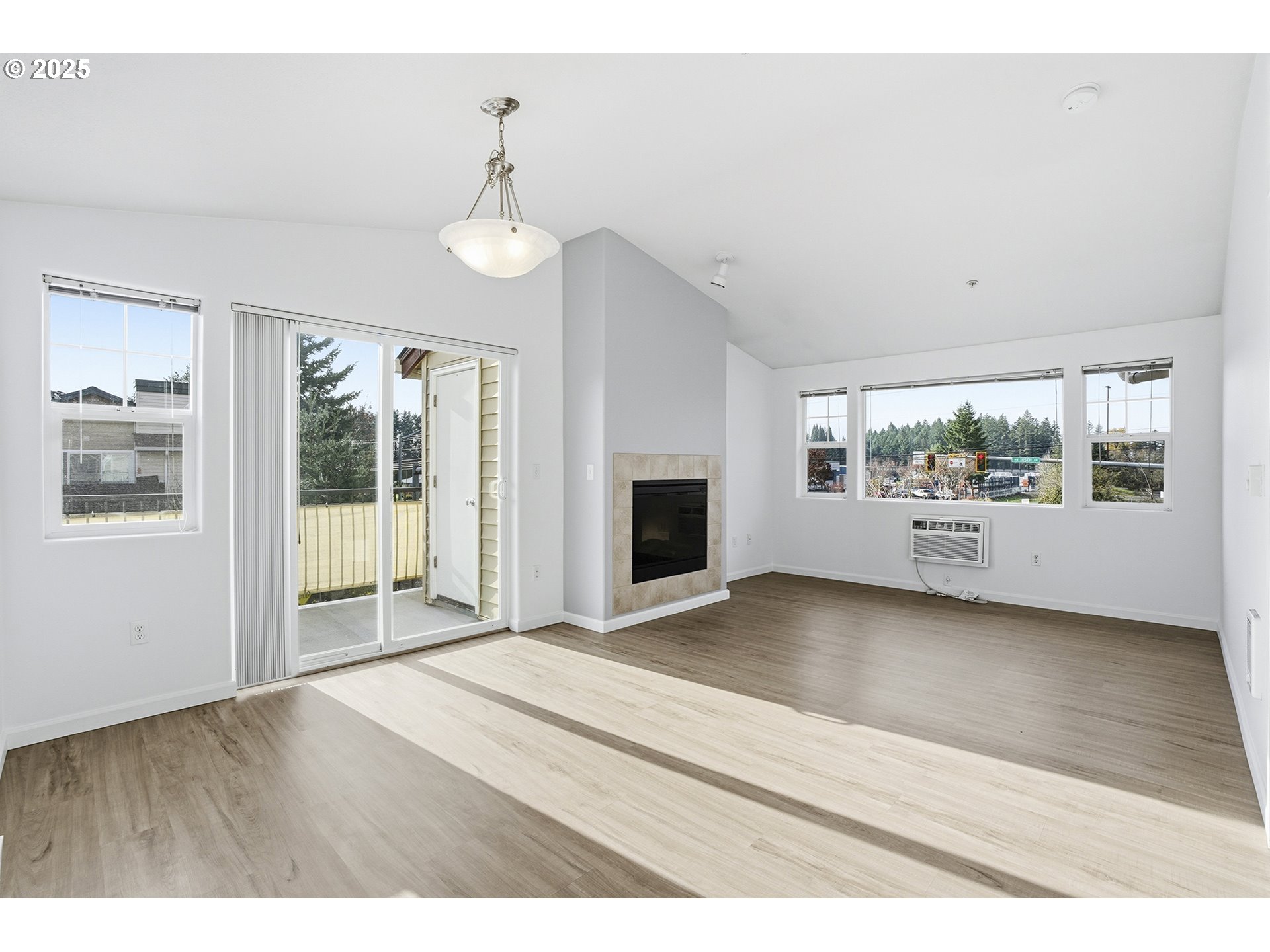 Photo #9: 759569083 Listing: Photo #9