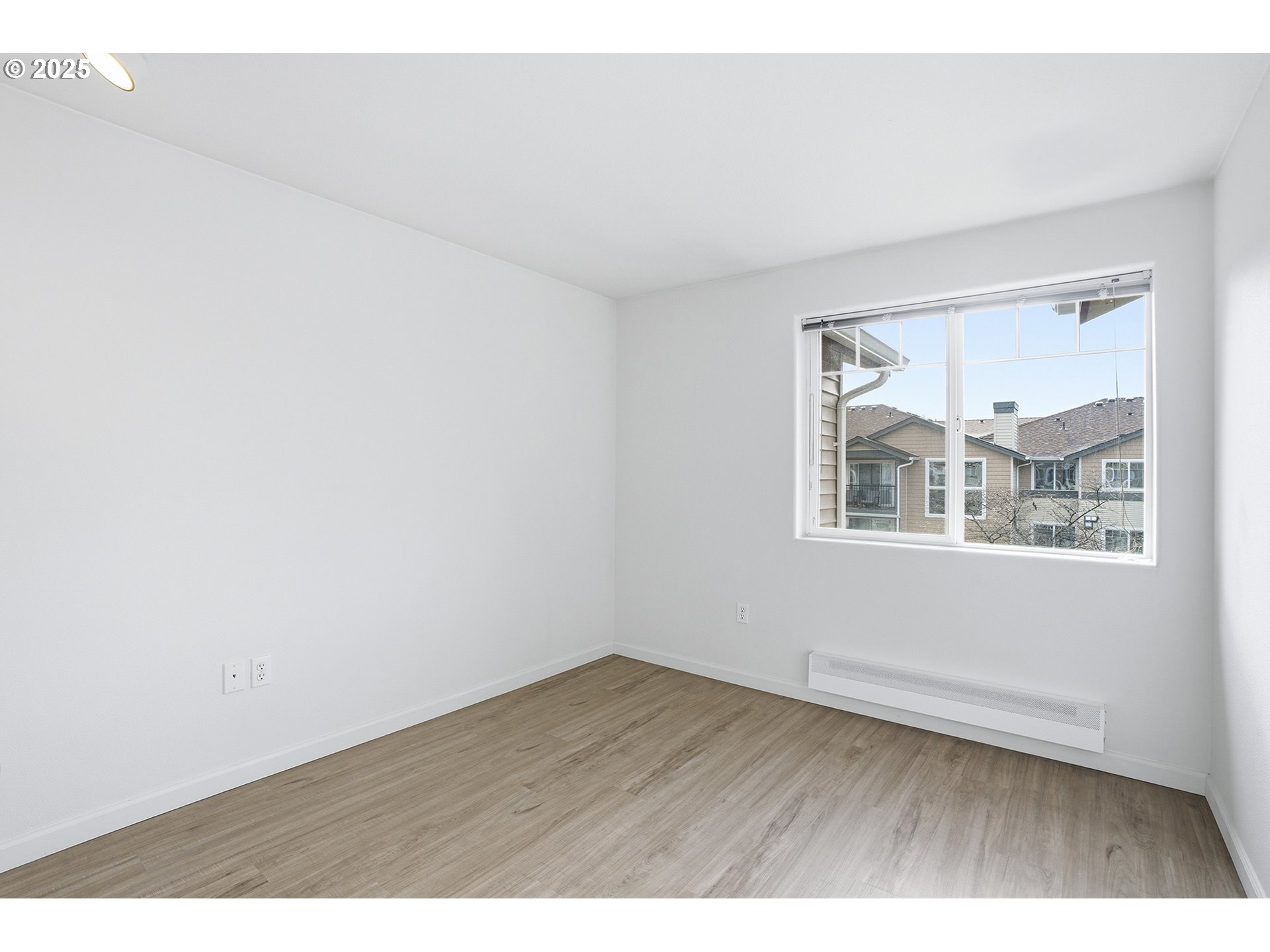 Photo #16: 759569083 Listing: Photo #16