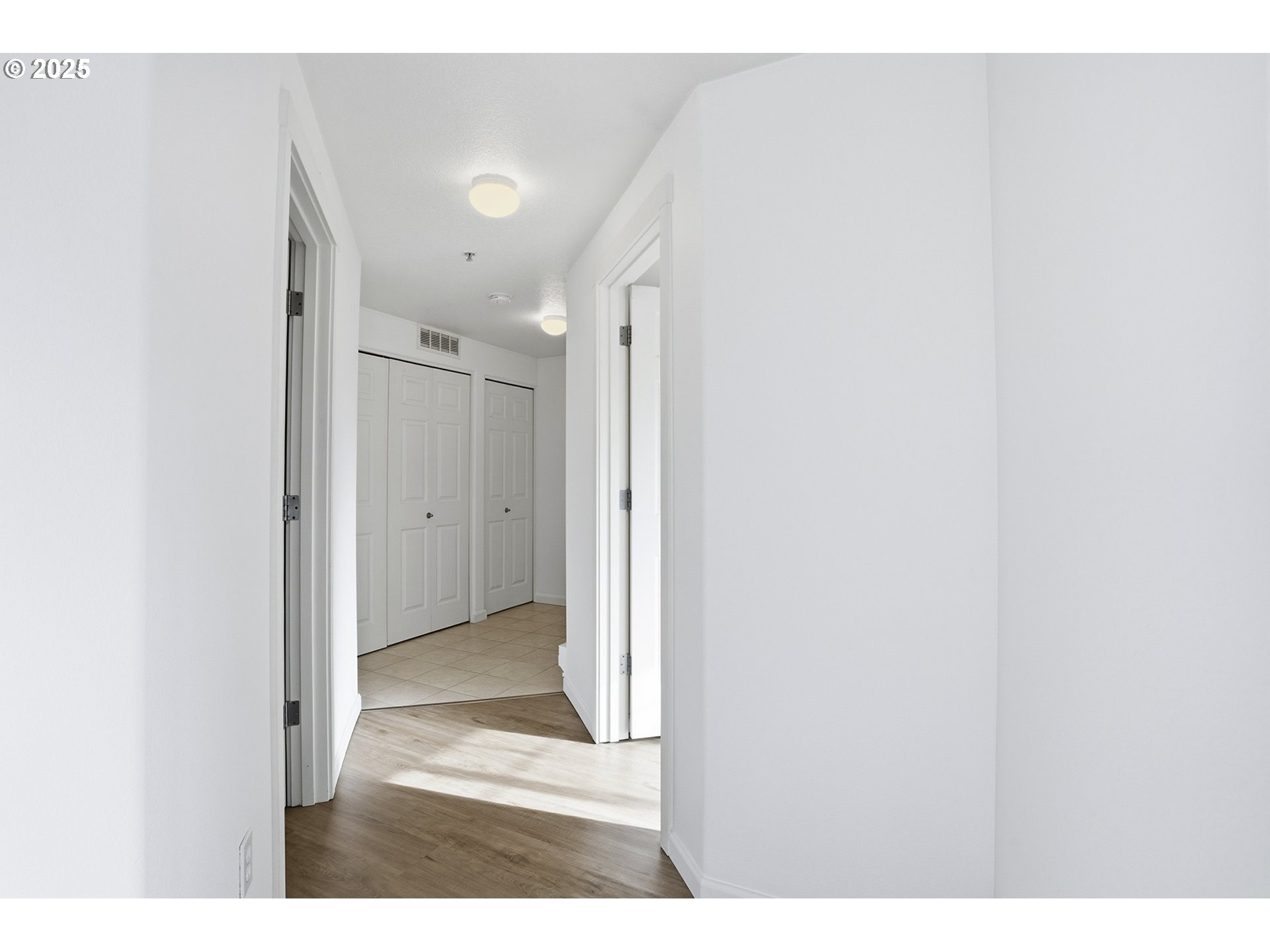 Photo #4: 759569083 Listing: Photo #4