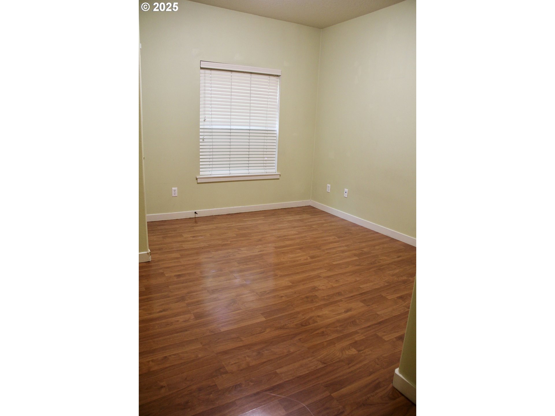 Photo #16: 759934653 Listing: Photo #16