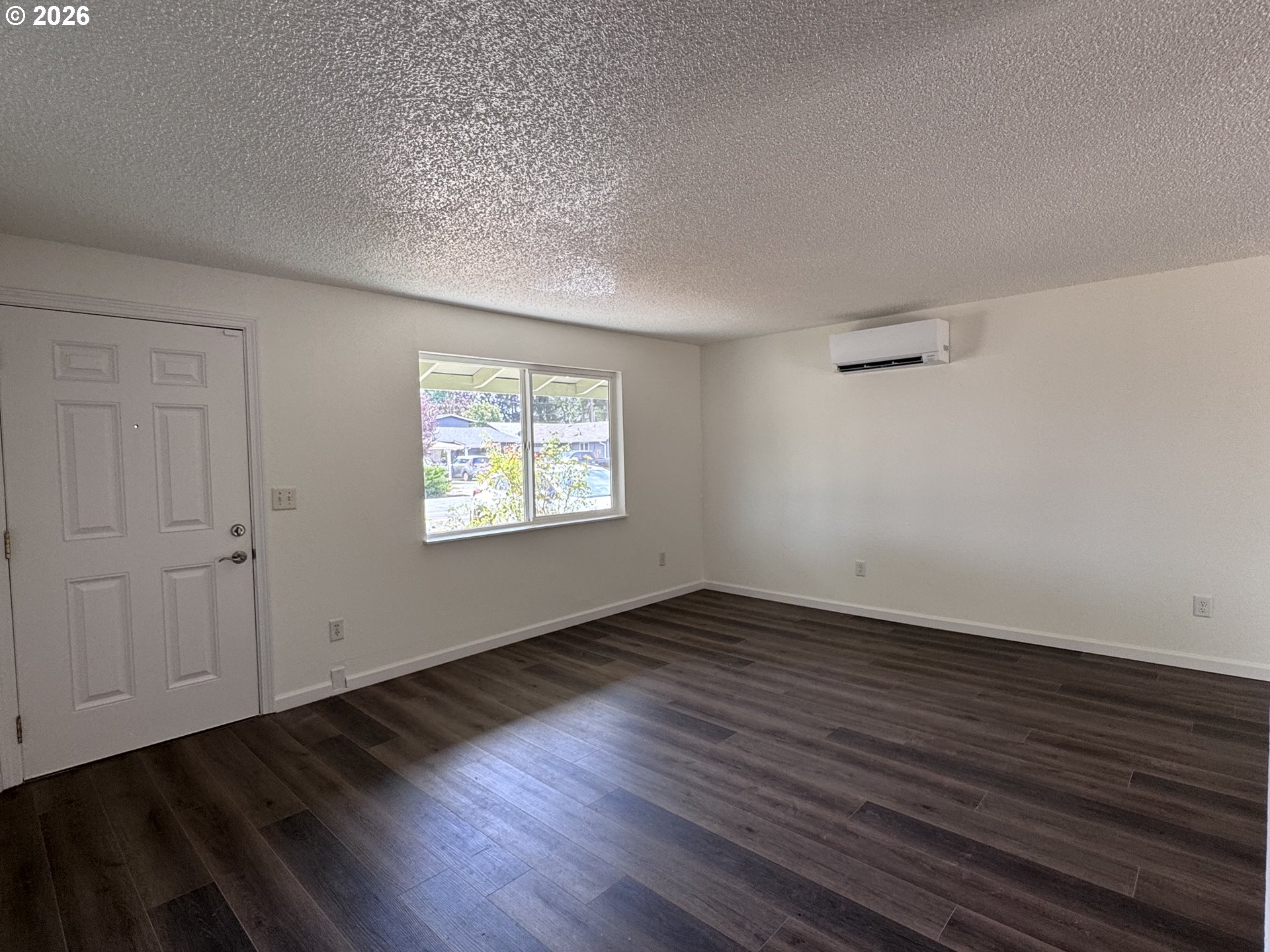 Property photo 4 of 23