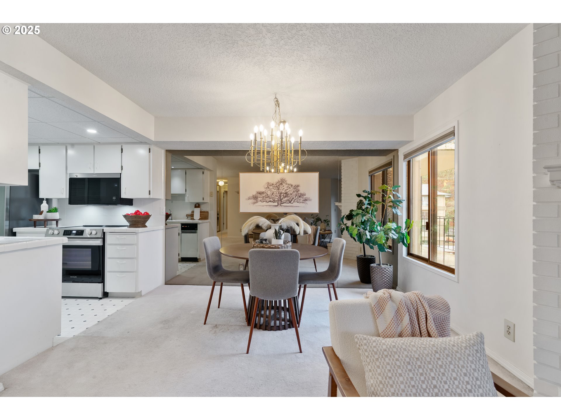 Photo #16: 760994505 Listing: Photo #16