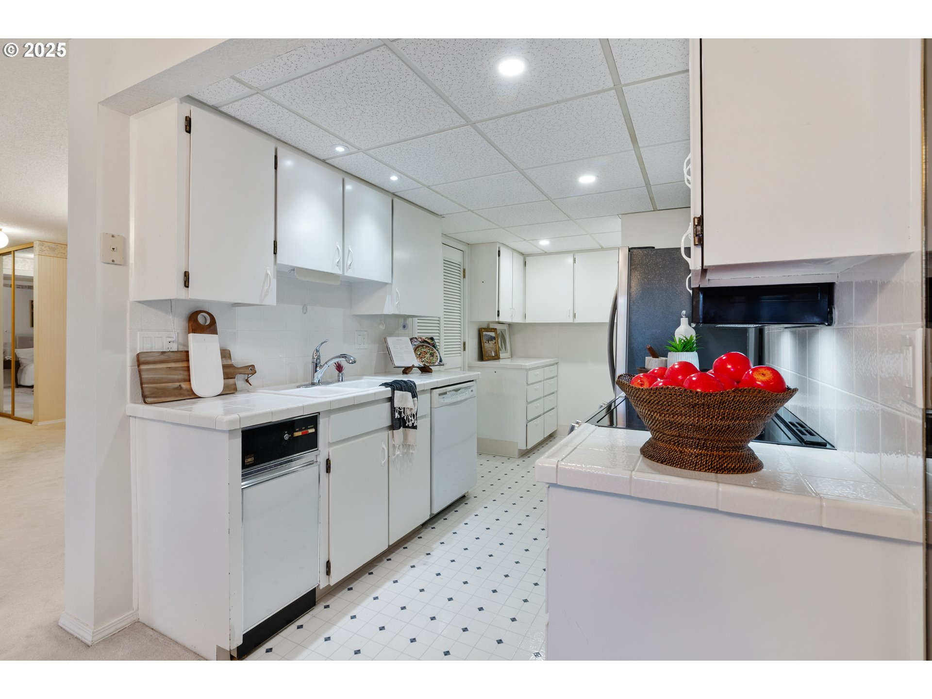 Photo #19: 760994505 Listing: Photo #19