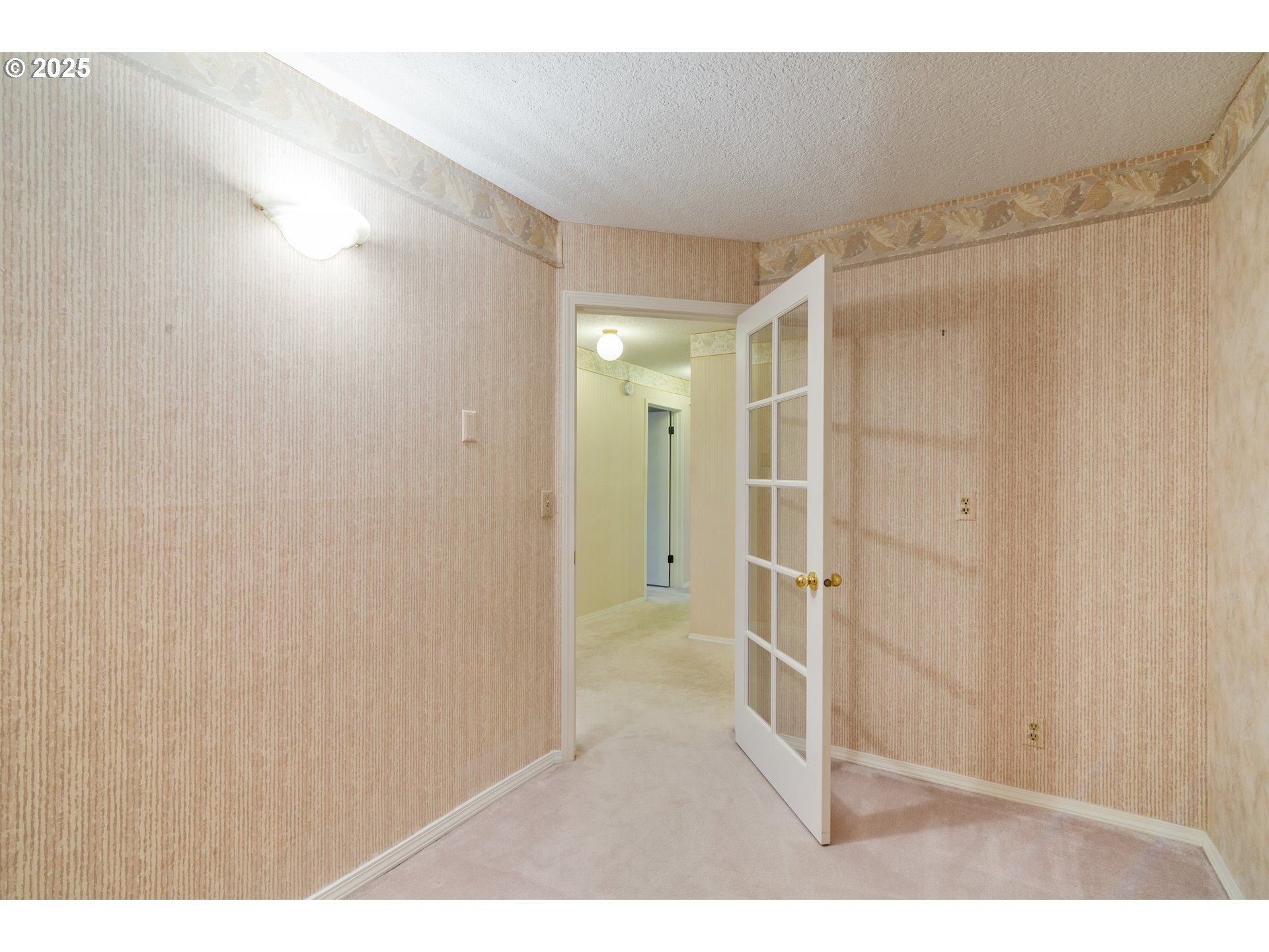 Photo #9: 760994505 Listing: Photo #9