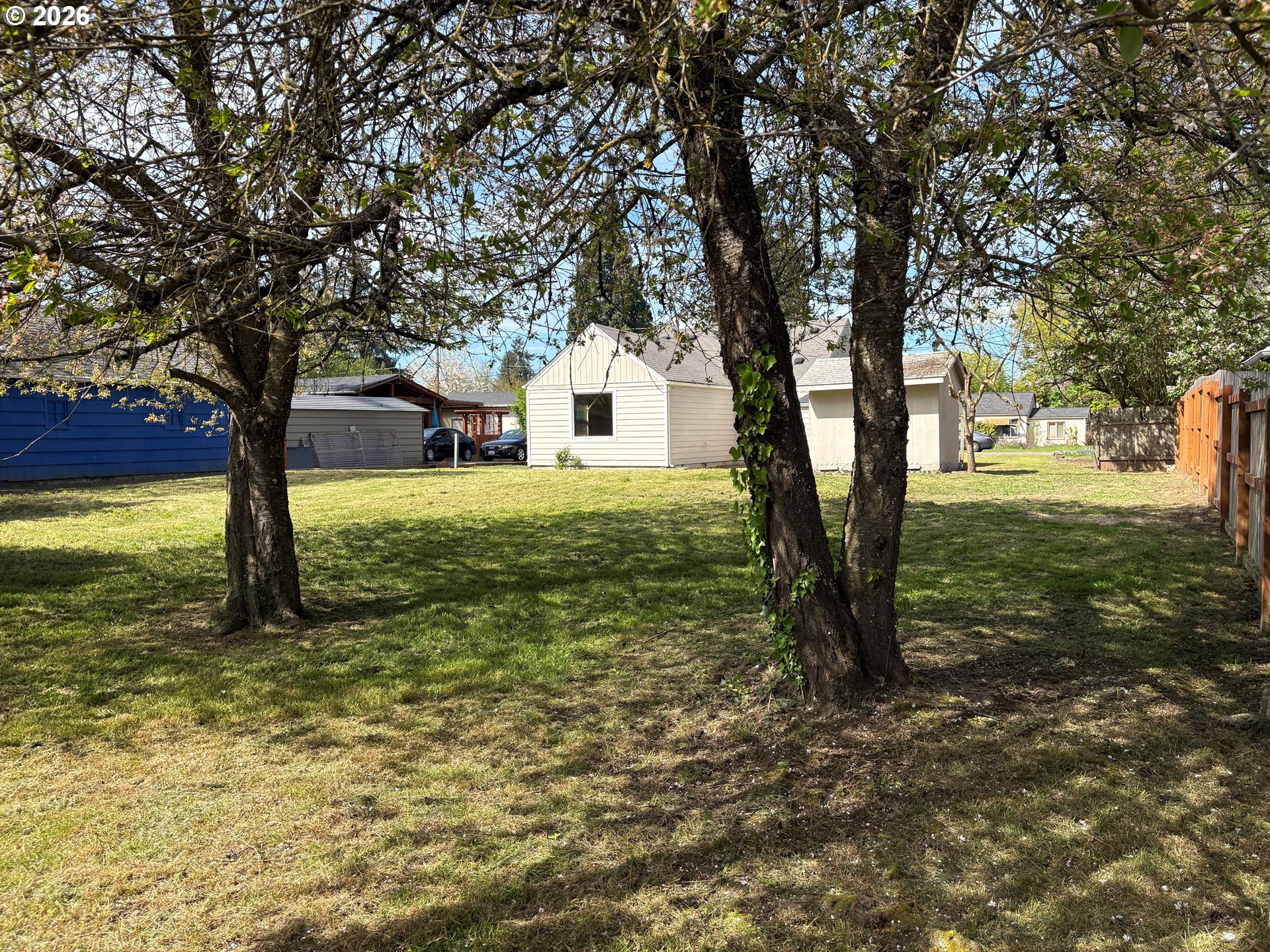 200 AZALEA DR, Eugene, OR, 97404