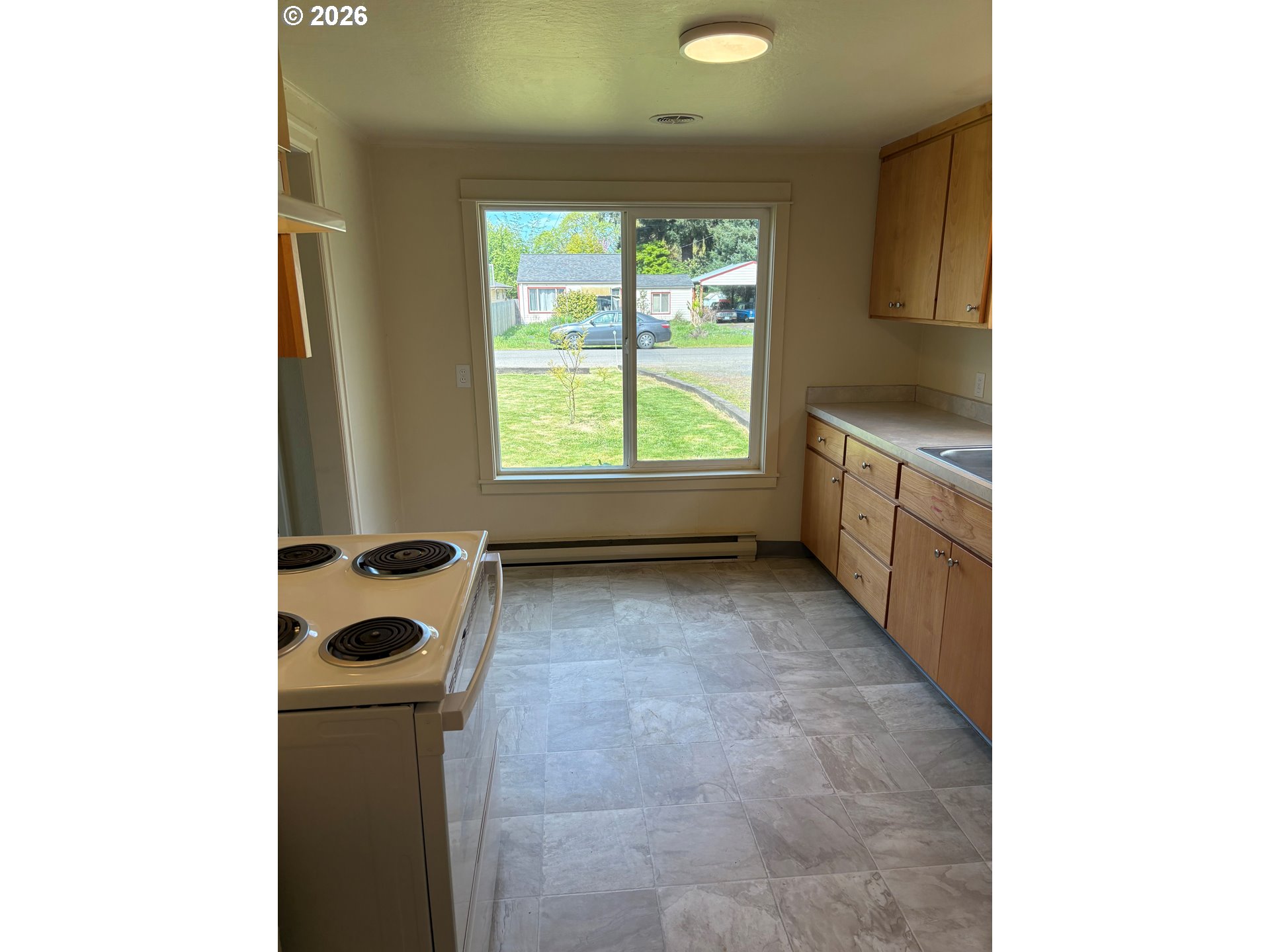 200 AZALEA DR, Eugene, OR, 97404