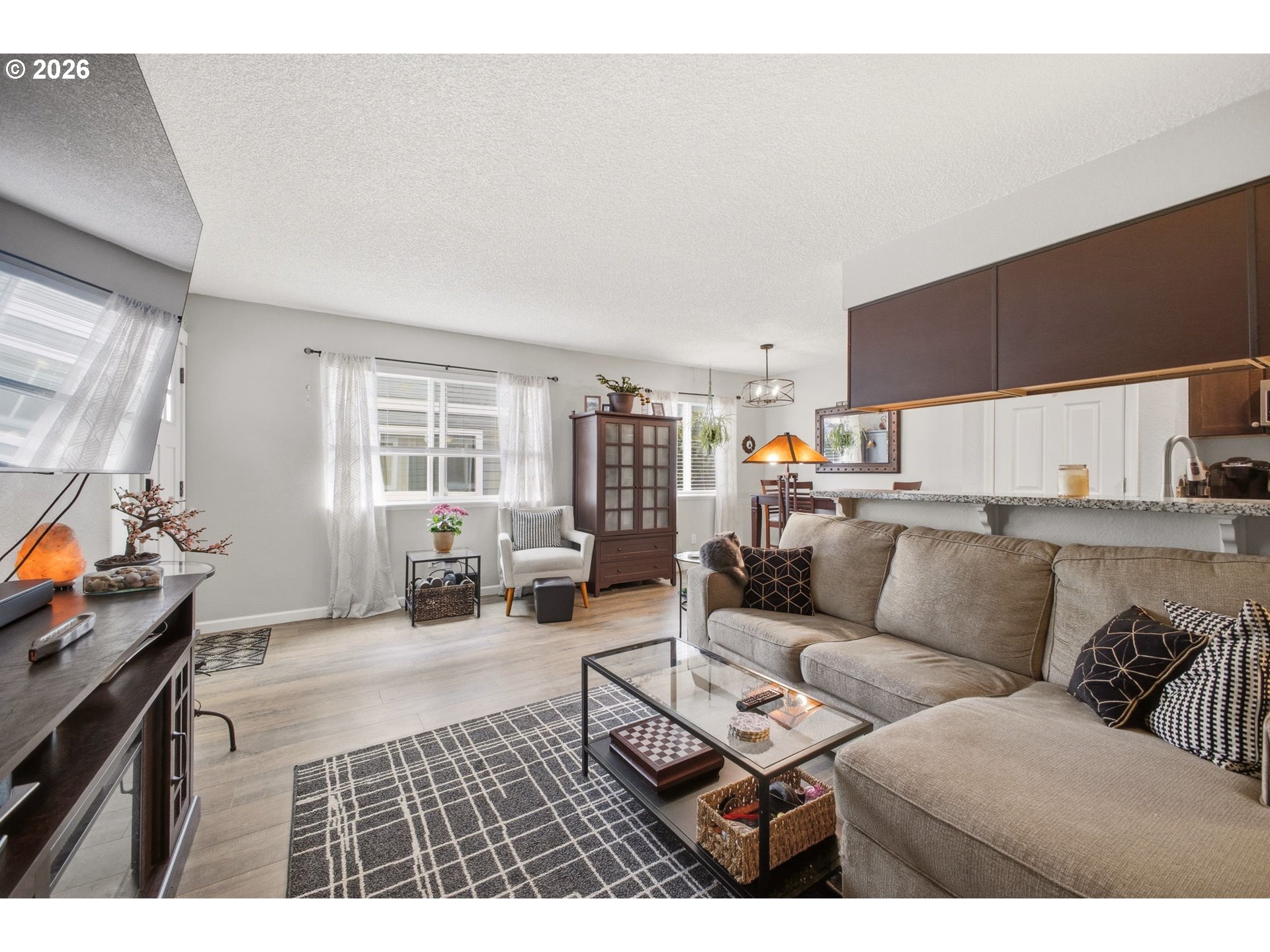 Photo #2: 761079697 Listing: Photo #2