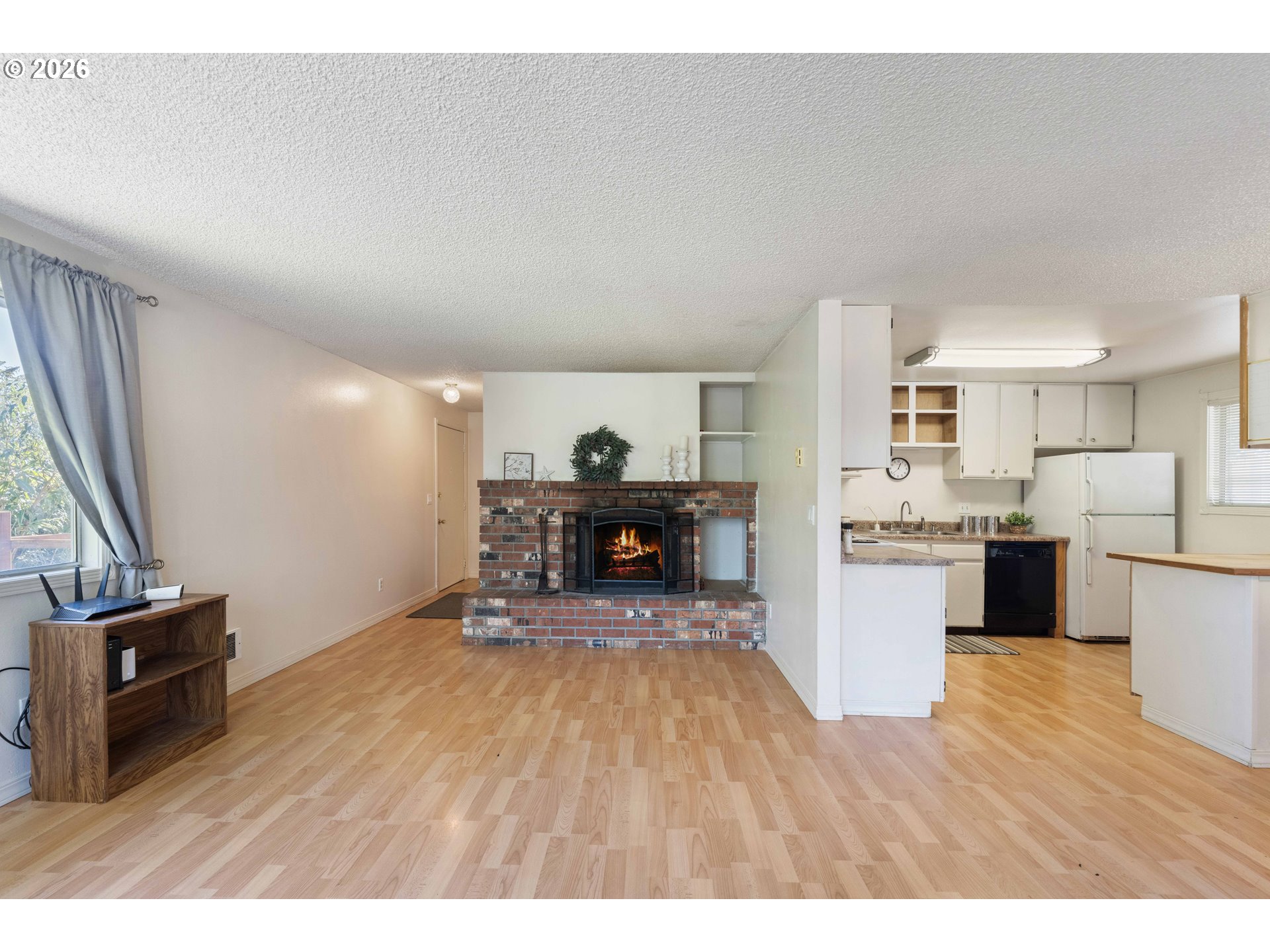 63603 4th RD, Coos Bay, OR 97420