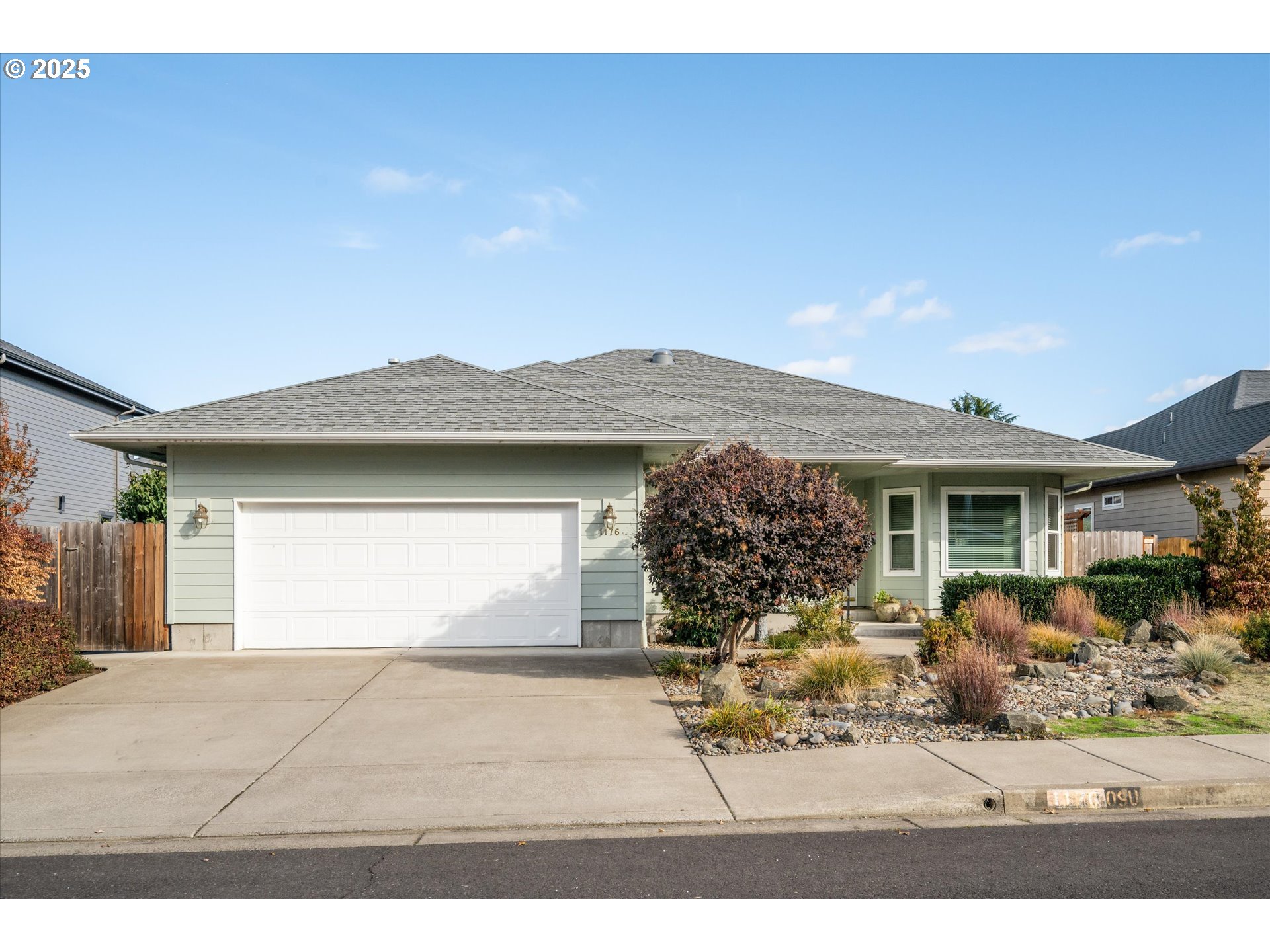 1176 UNIT&nbsp;&nbsp;Y DR, Junction City, OR, 97448