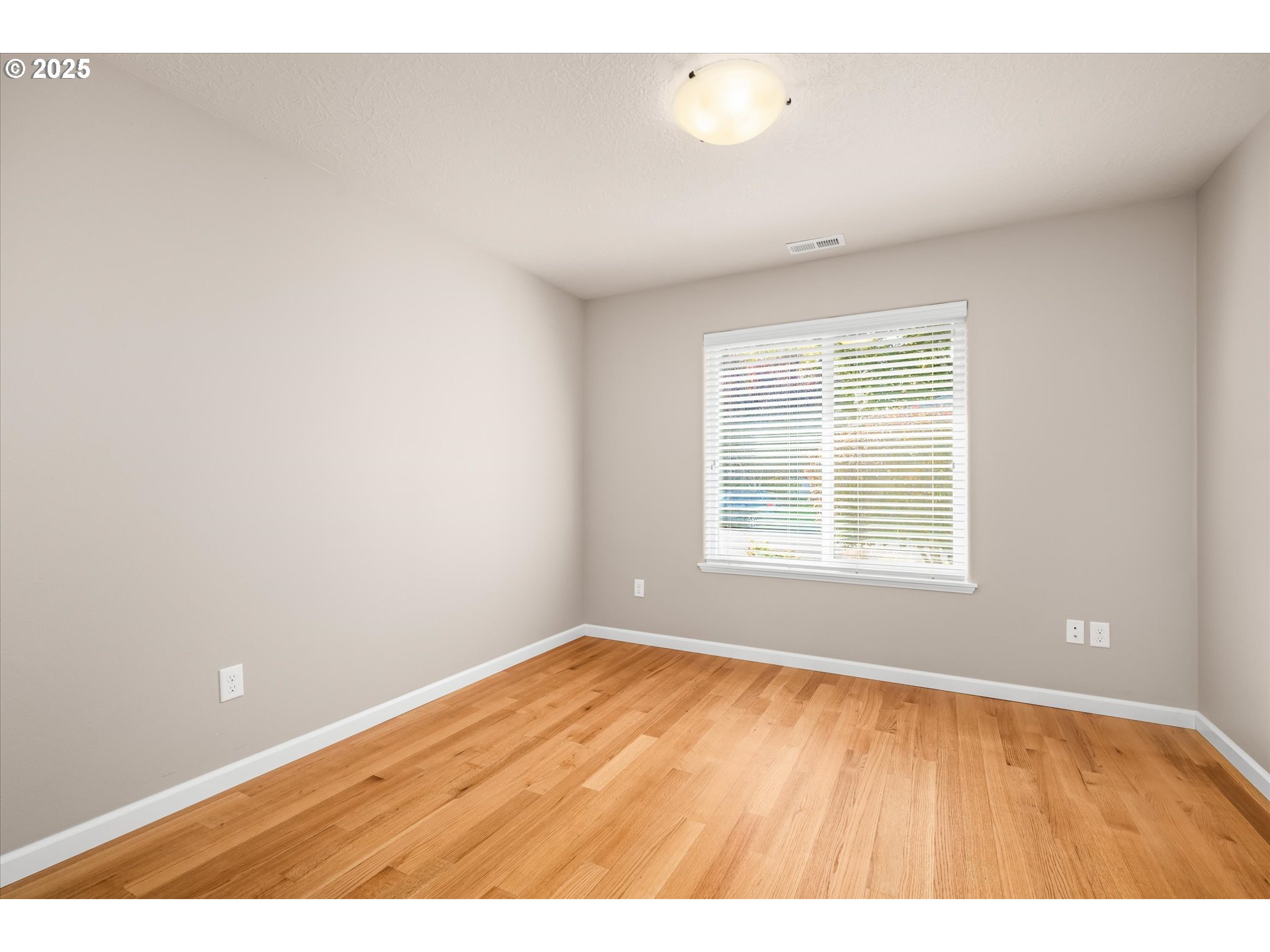 1176 UNIT&nbsp;&nbsp;Y DR, Junction City, OR, 97448