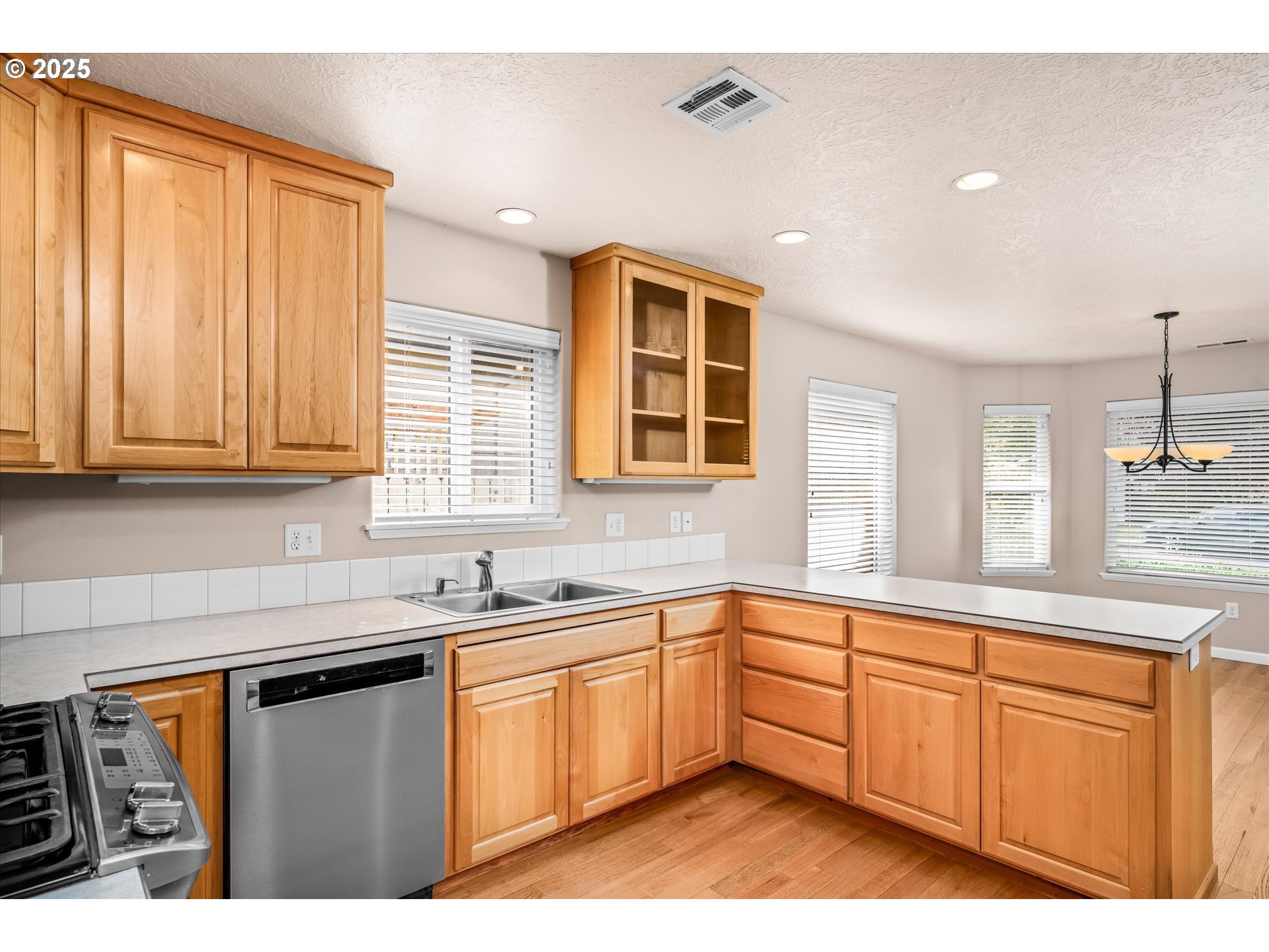 1176 UNIT&nbsp;&nbsp;Y DR, Junction City, OR, 97448