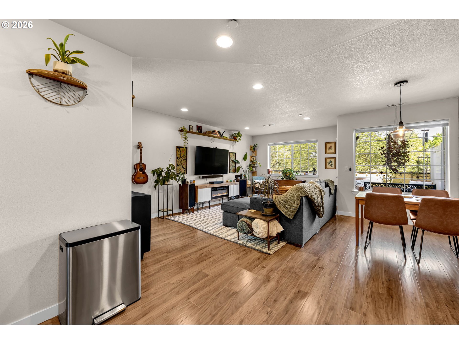 Photo #3: 761779565 Listing: Photo #3