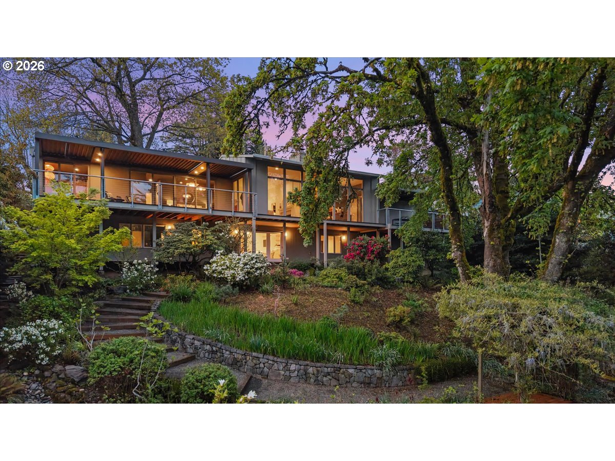 2934 SW MONTGOMERY DR, Portland, OR, 97201