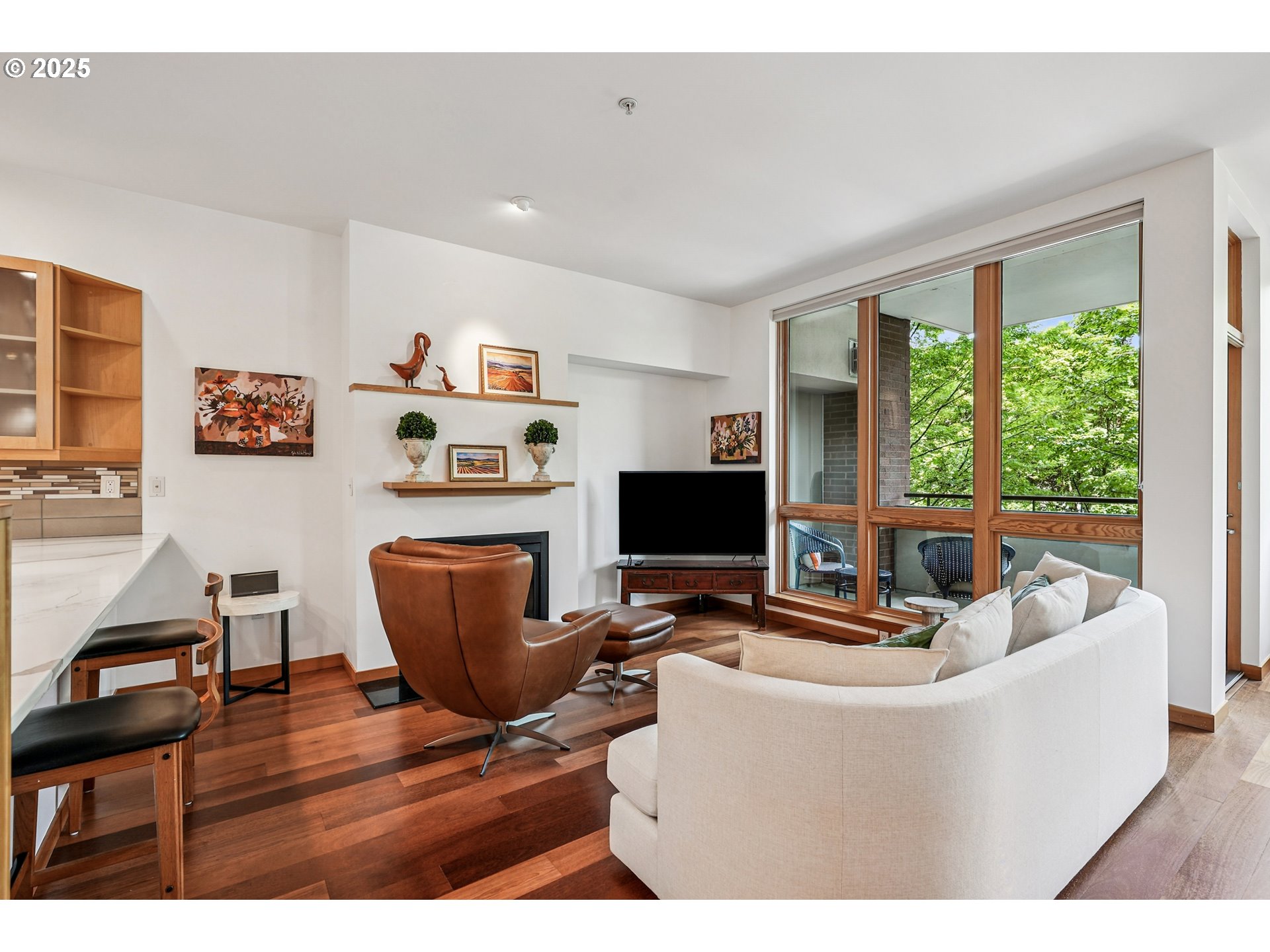 Photo #6: 762073931 Listing: Photo #6