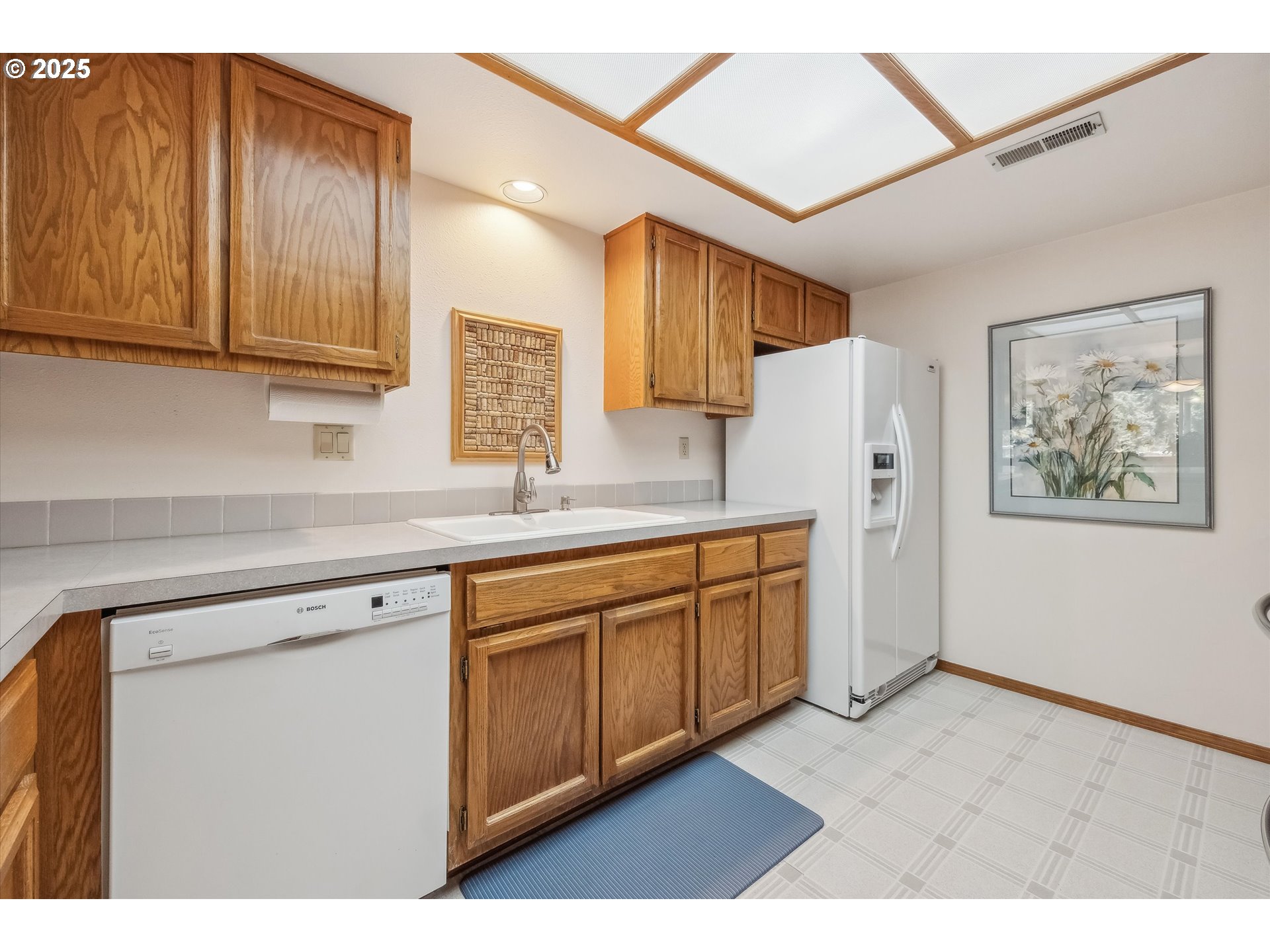 Photo #16: 762579109 Listing: Photo #16