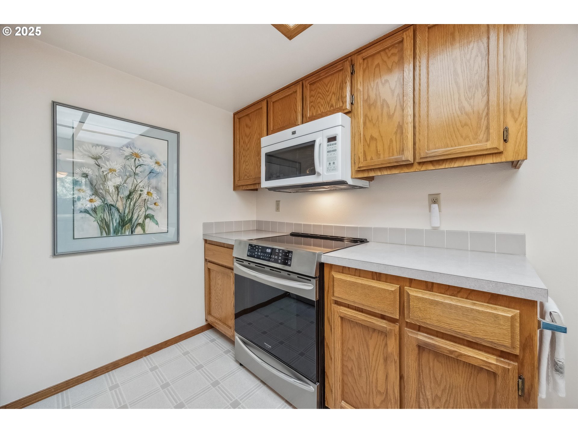 Photo #17: 762579109 Listing: Photo #17