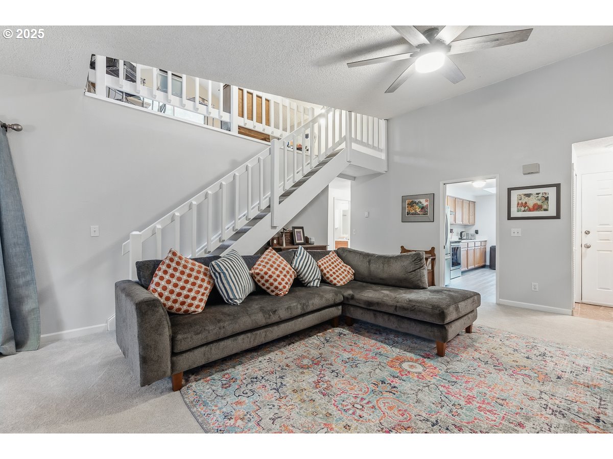 Photo #3: 762759451 Listing 