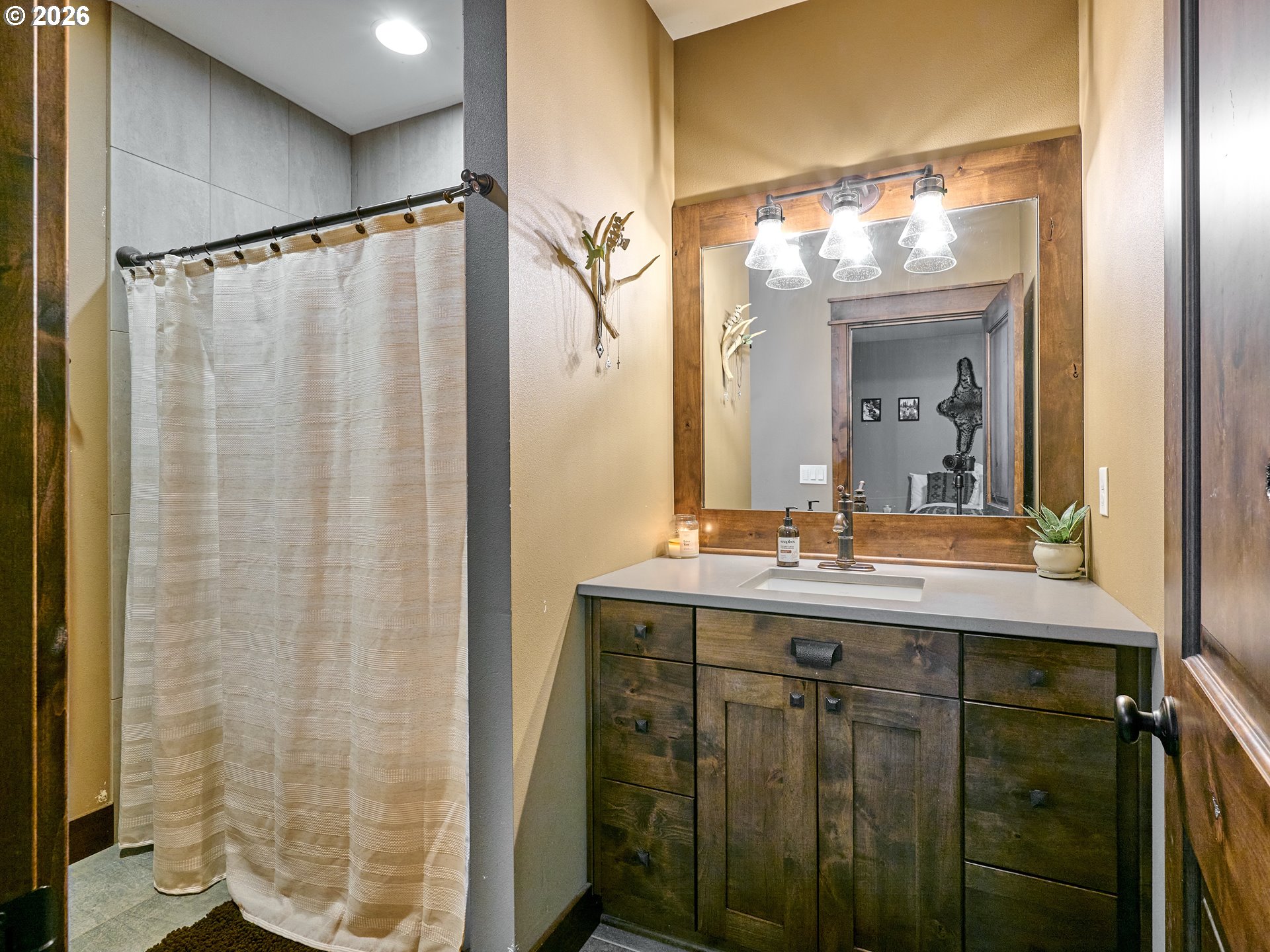 38252 S BLAIR RD, Molalla, OR, 97038