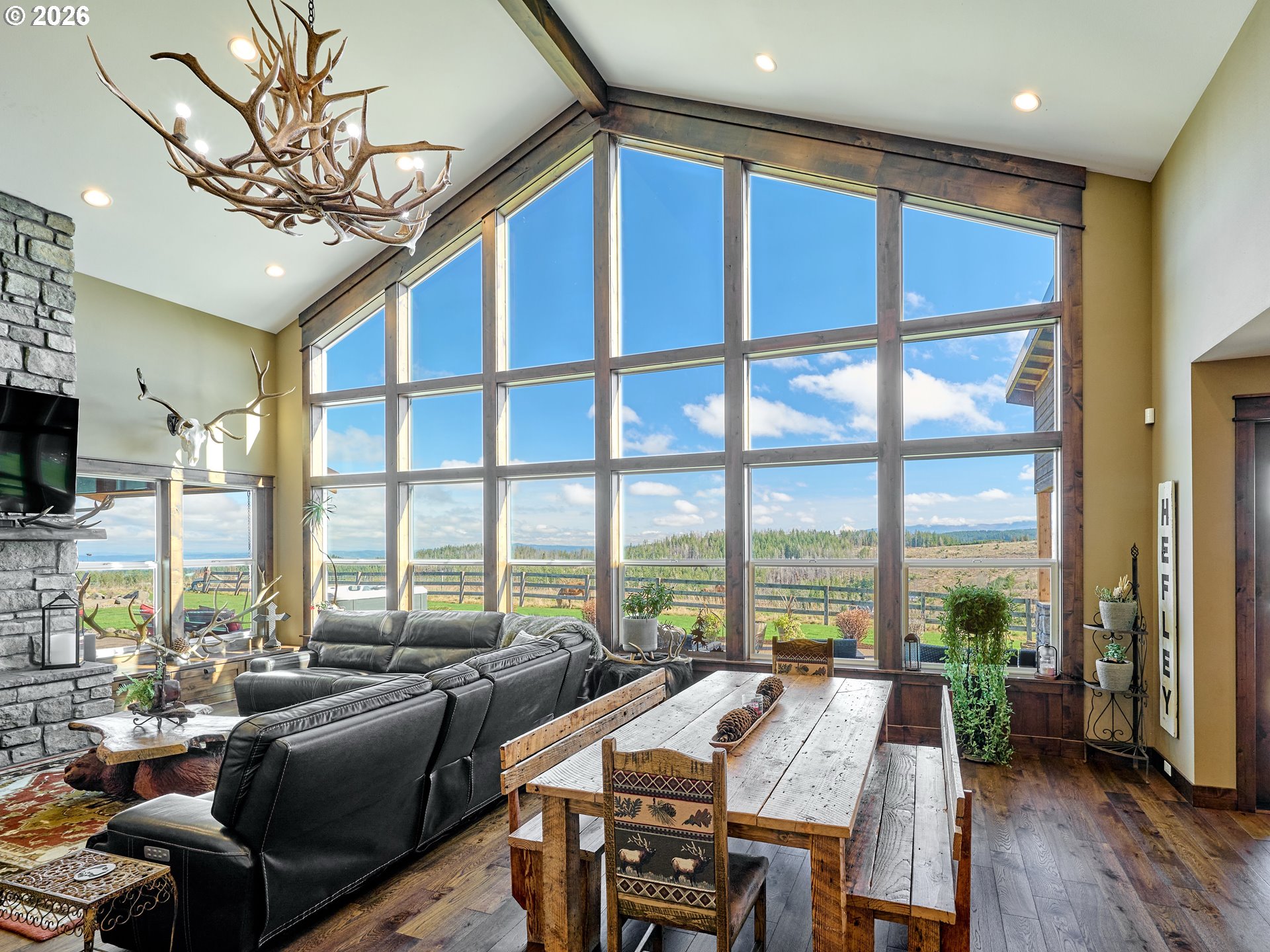38252 S BLAIR RD, Molalla, OR, 97038