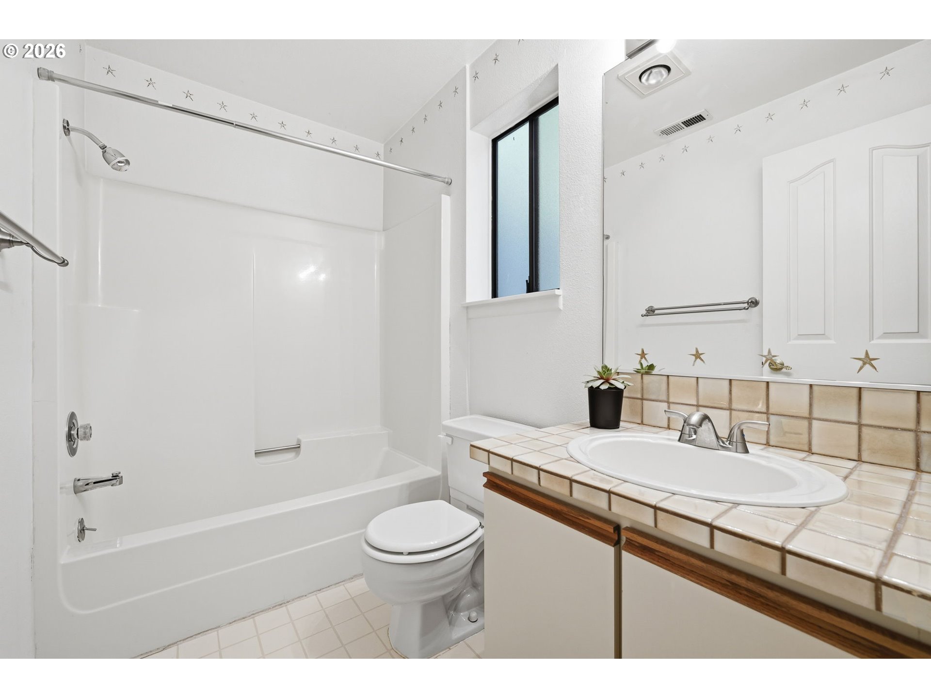 Photo #18: 764974322 Listing: Photo #18