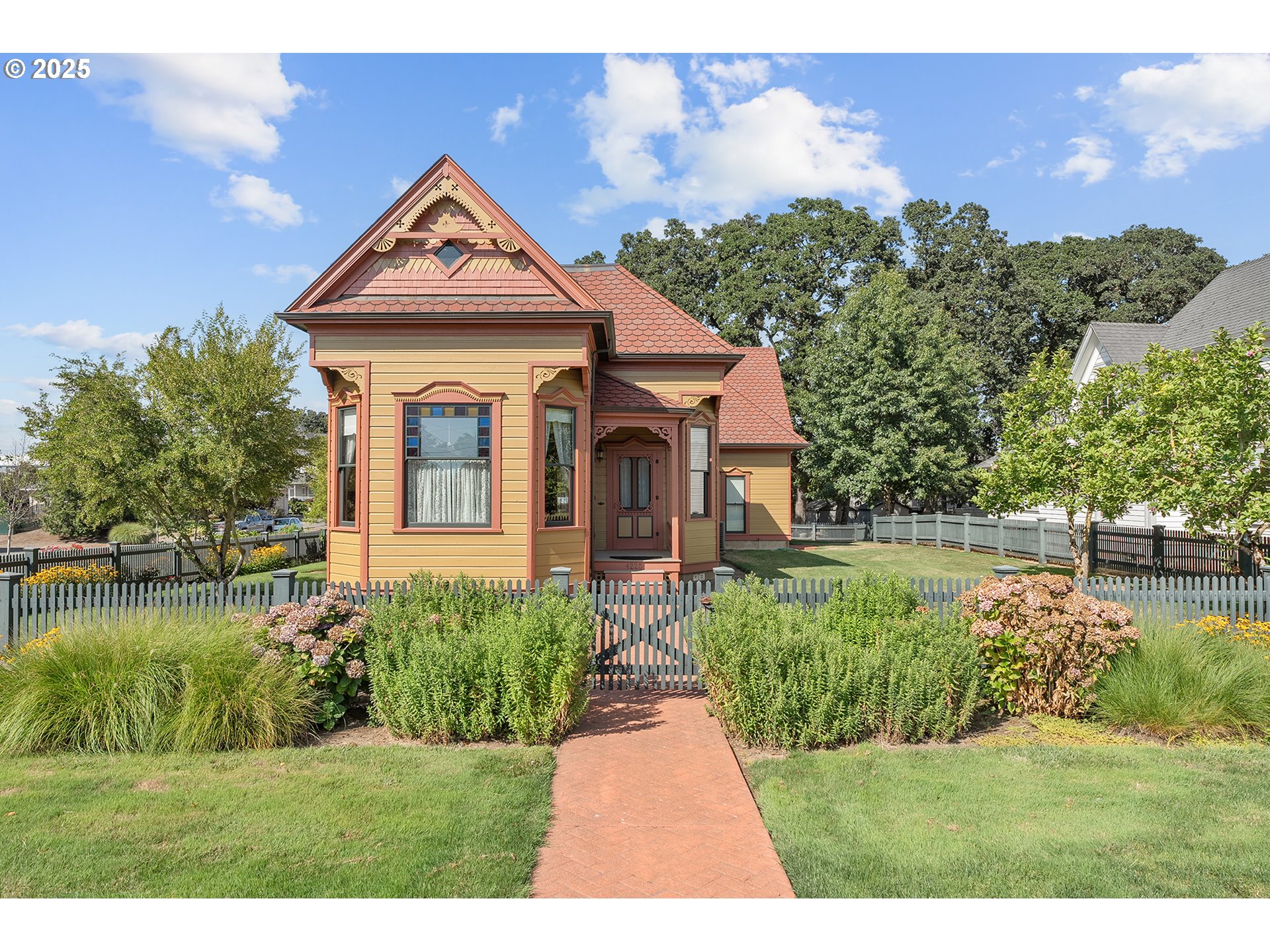 Photo of 4225 MISSION AVE St. Paul OR 97137