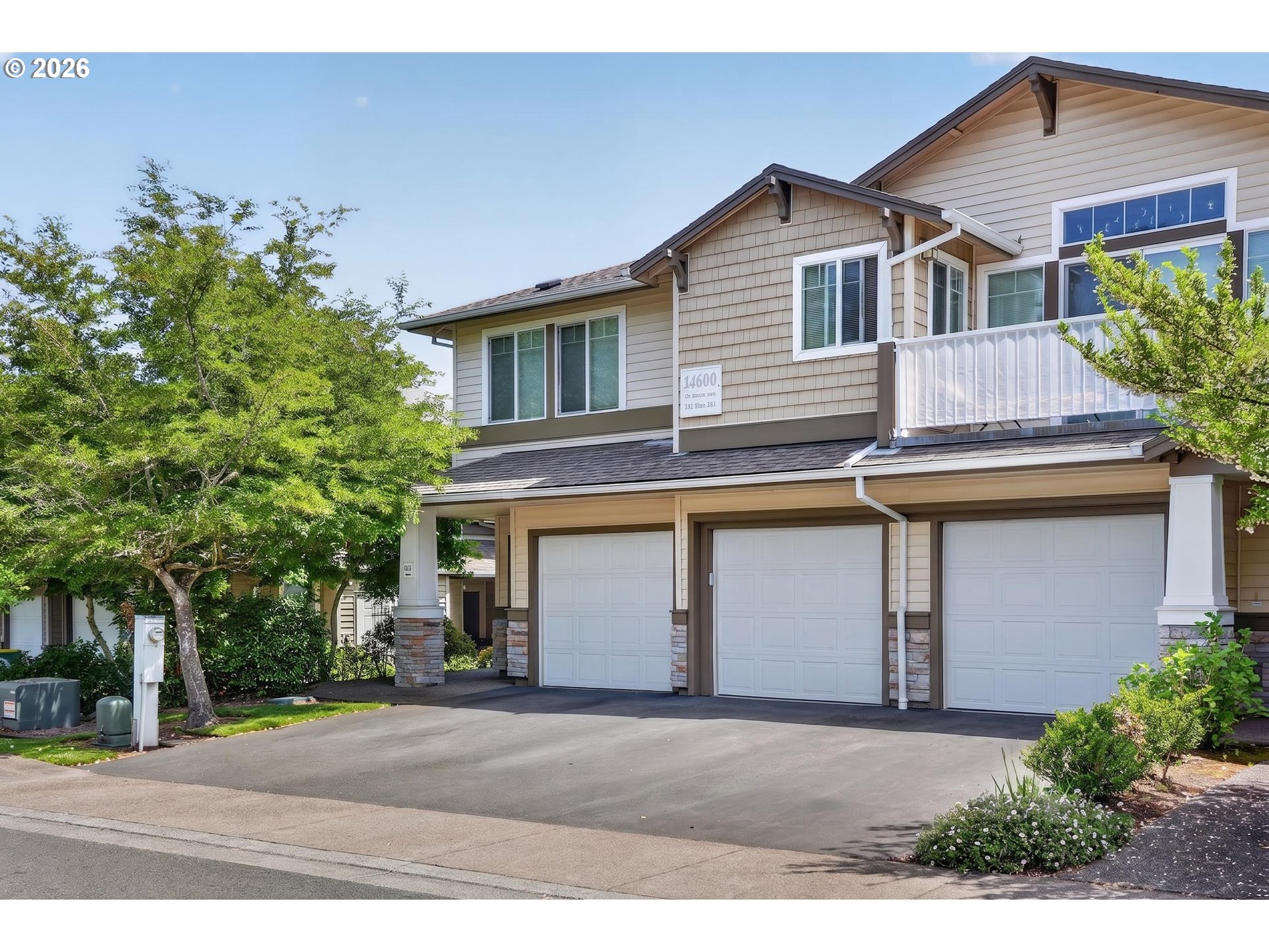 Photo #2: 765864532 Listing: Photo #2