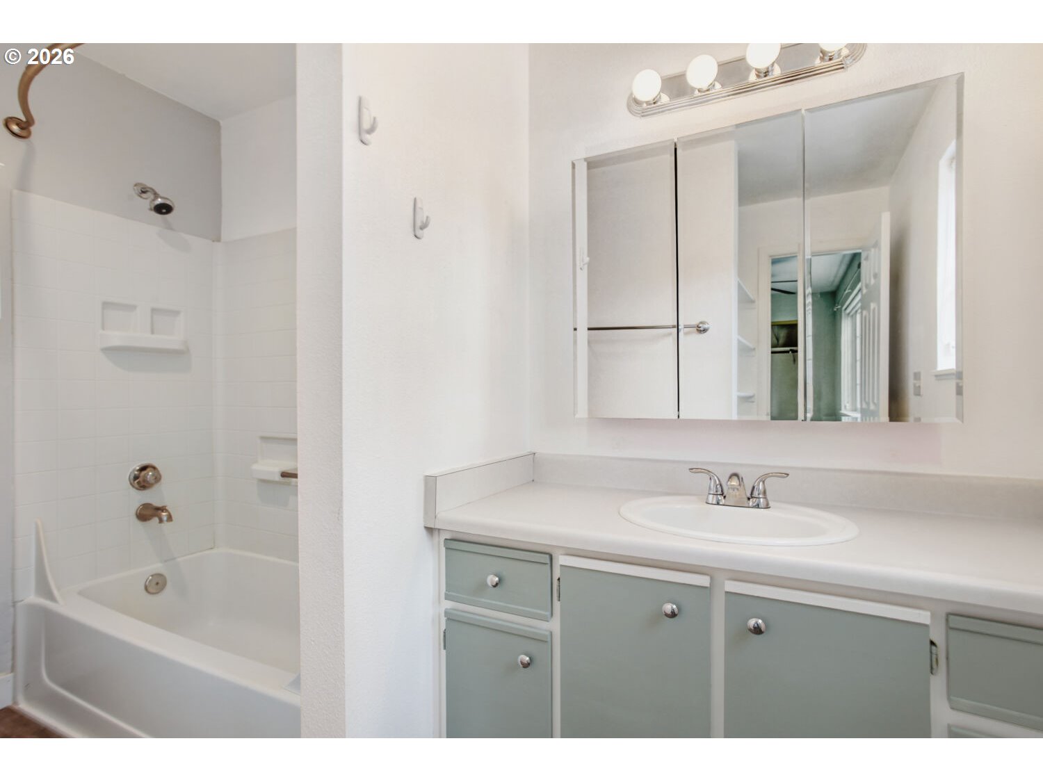 Photo #23: 766215822 Listing: Photo #23