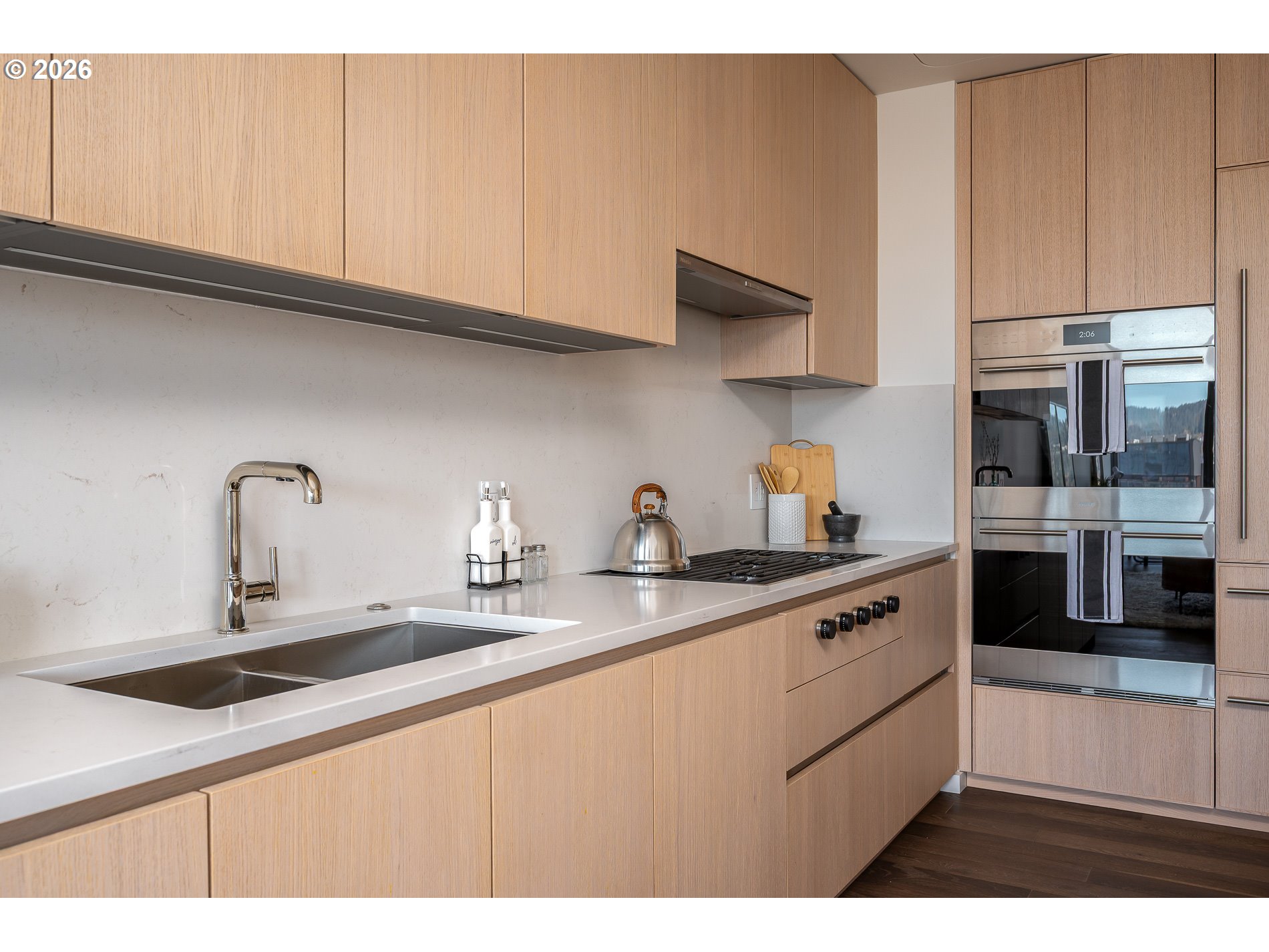 Photo #2: 766250115 Listing: Photo #2