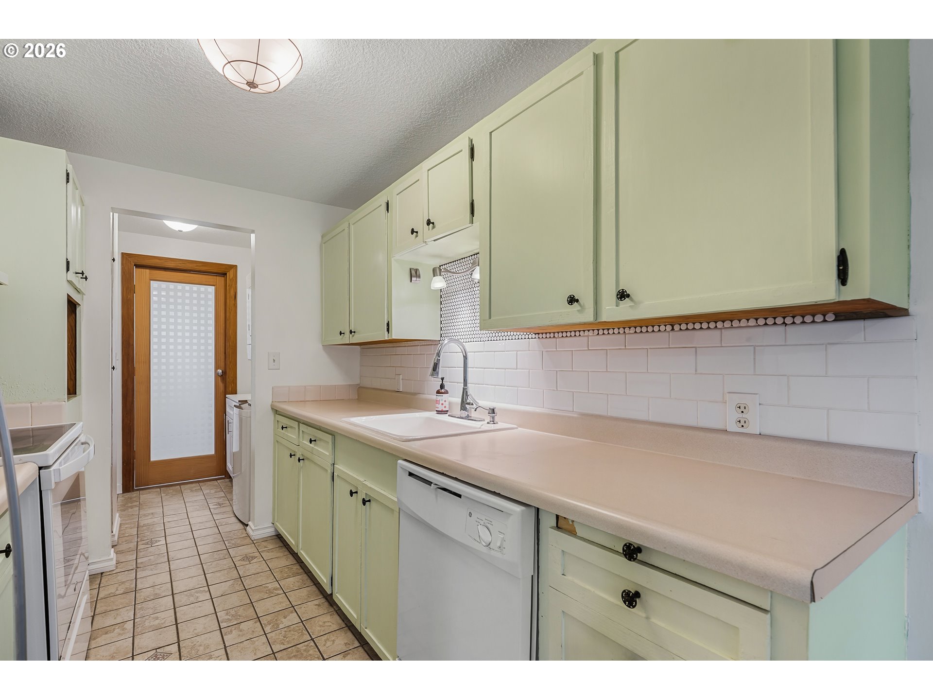 Photo #16: 766694506 Listing: Photo #16