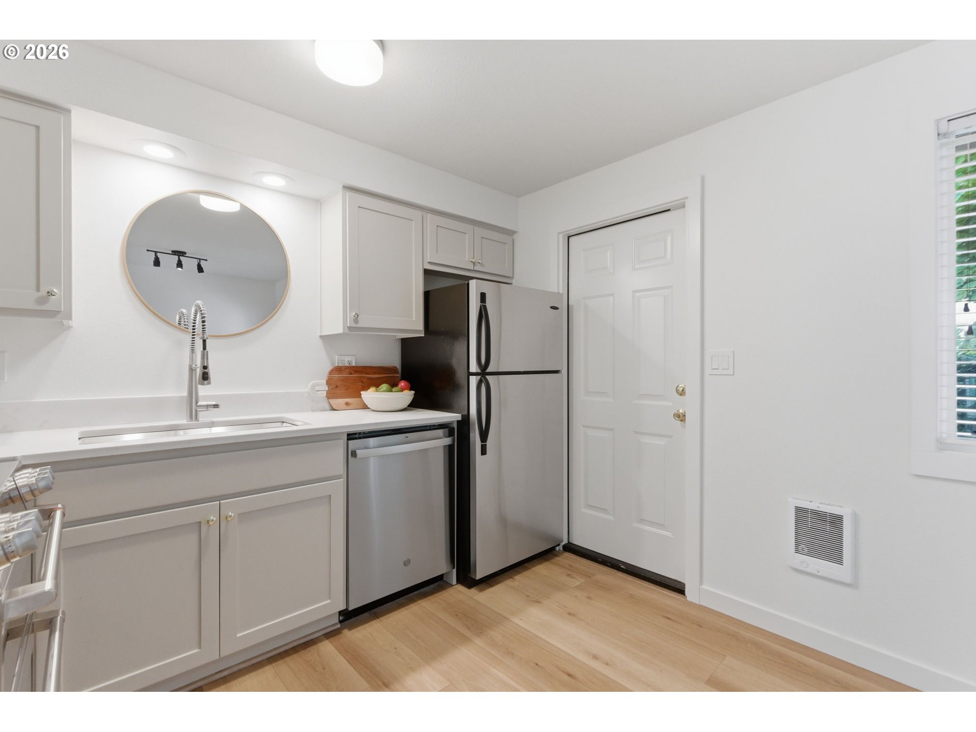 Photo #10: 768143353 Listing: Photo #10